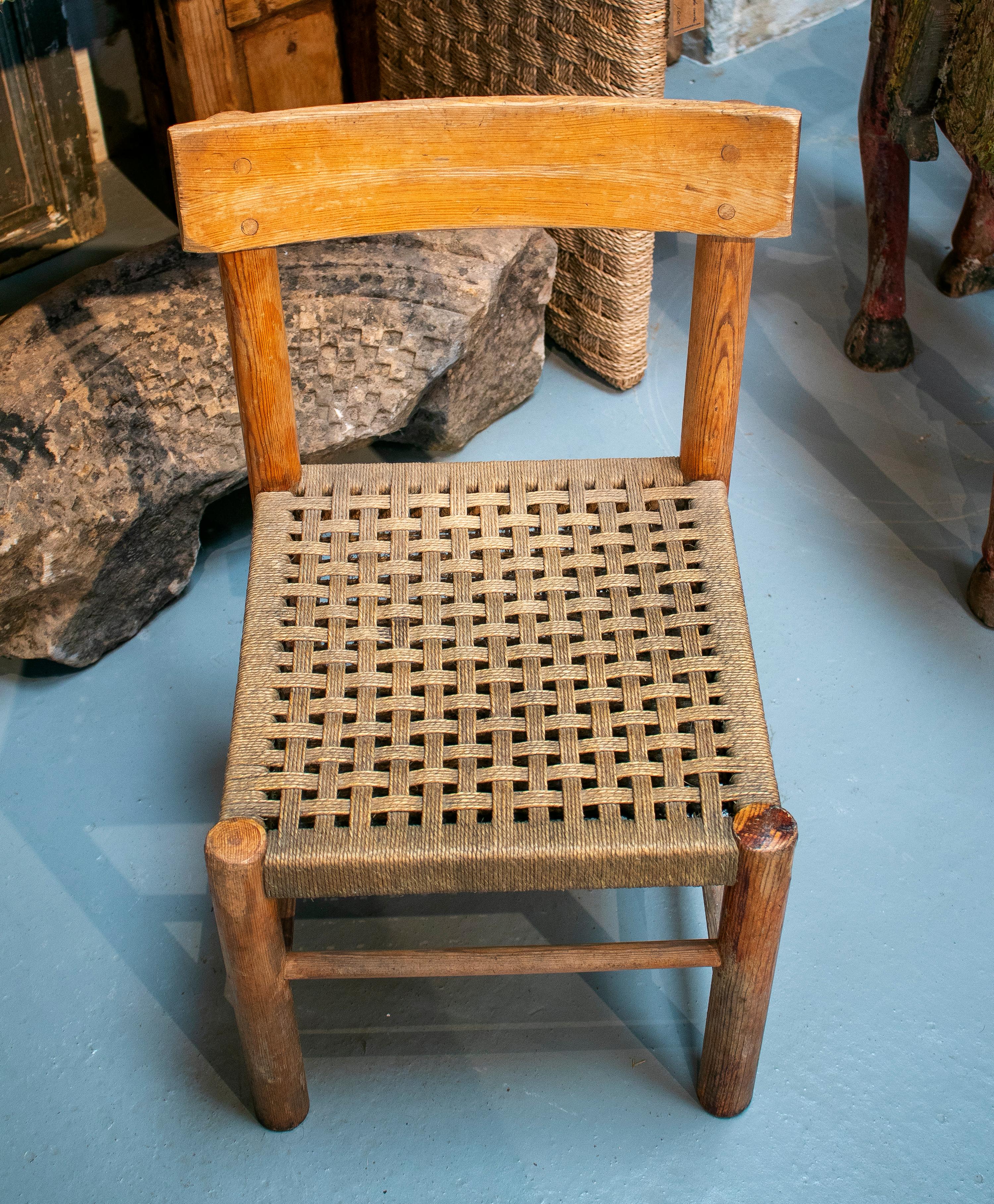 20th Century 1970s Pair of Spanish Chairs with Woven Wicker Seats For Sale