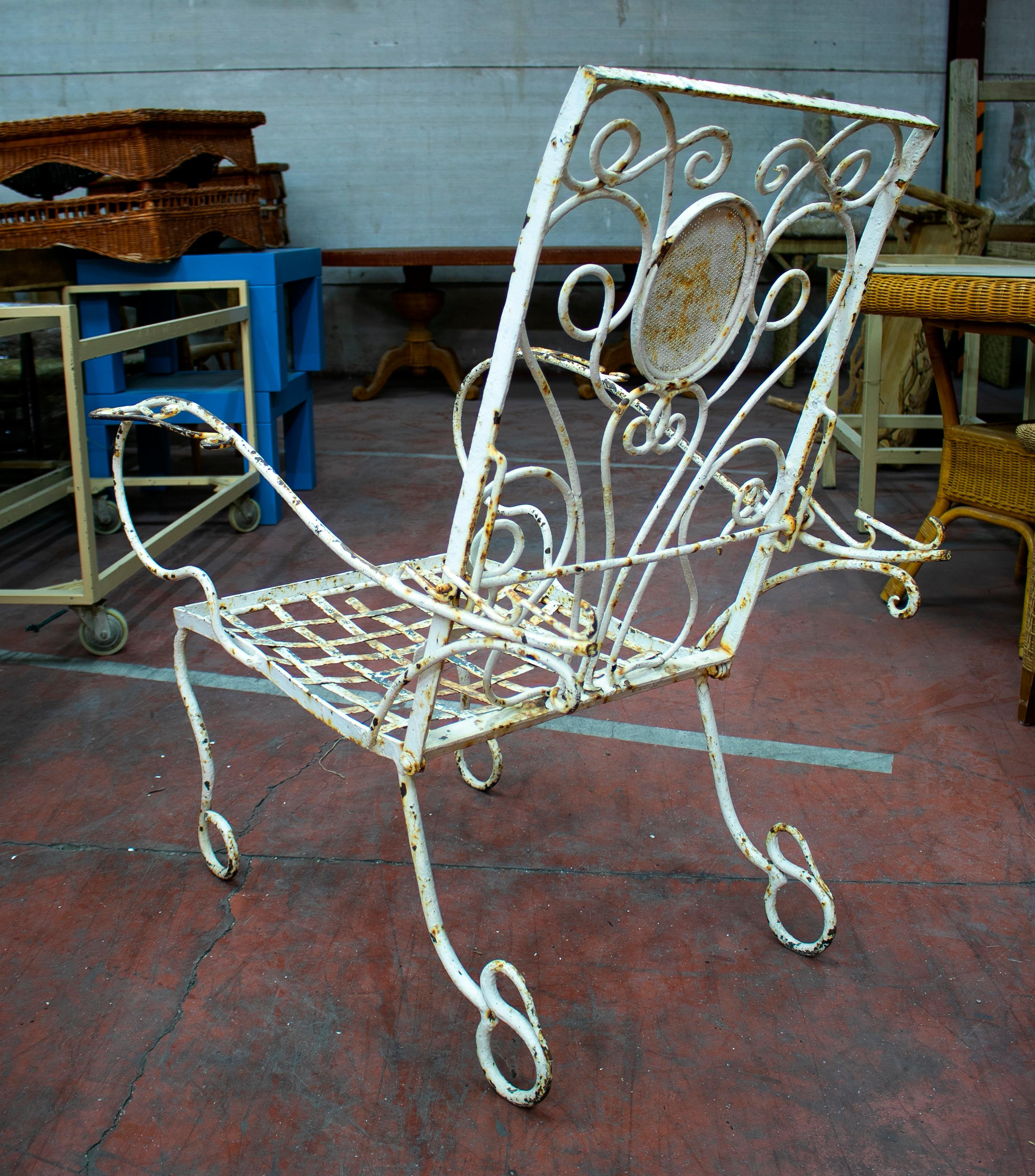 1970s Pair of Spanish Iron Garden Armchairs For Sale 3