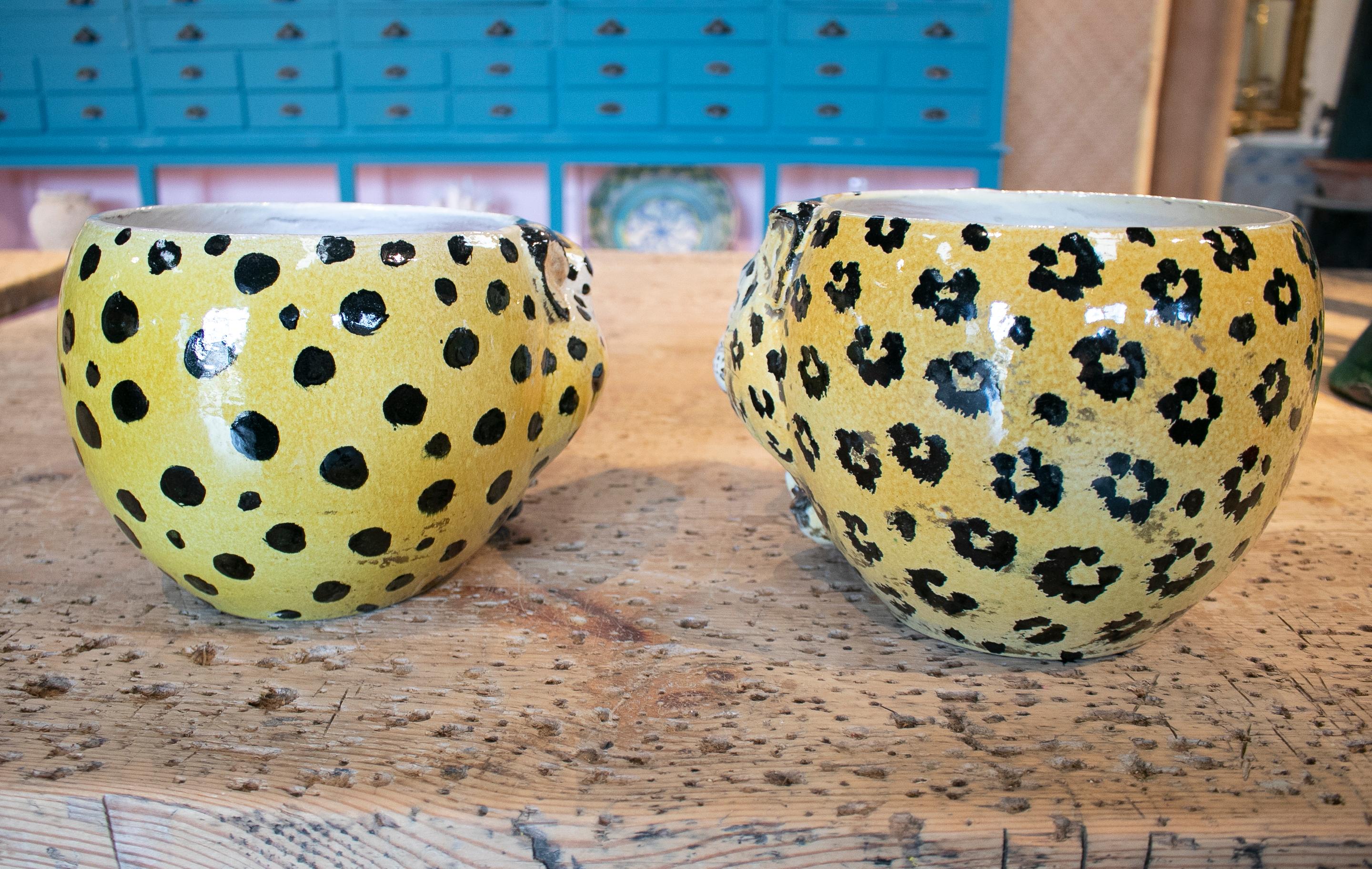 1970s Pair of Spanish Leopard Glazed Ceramic Vases 3