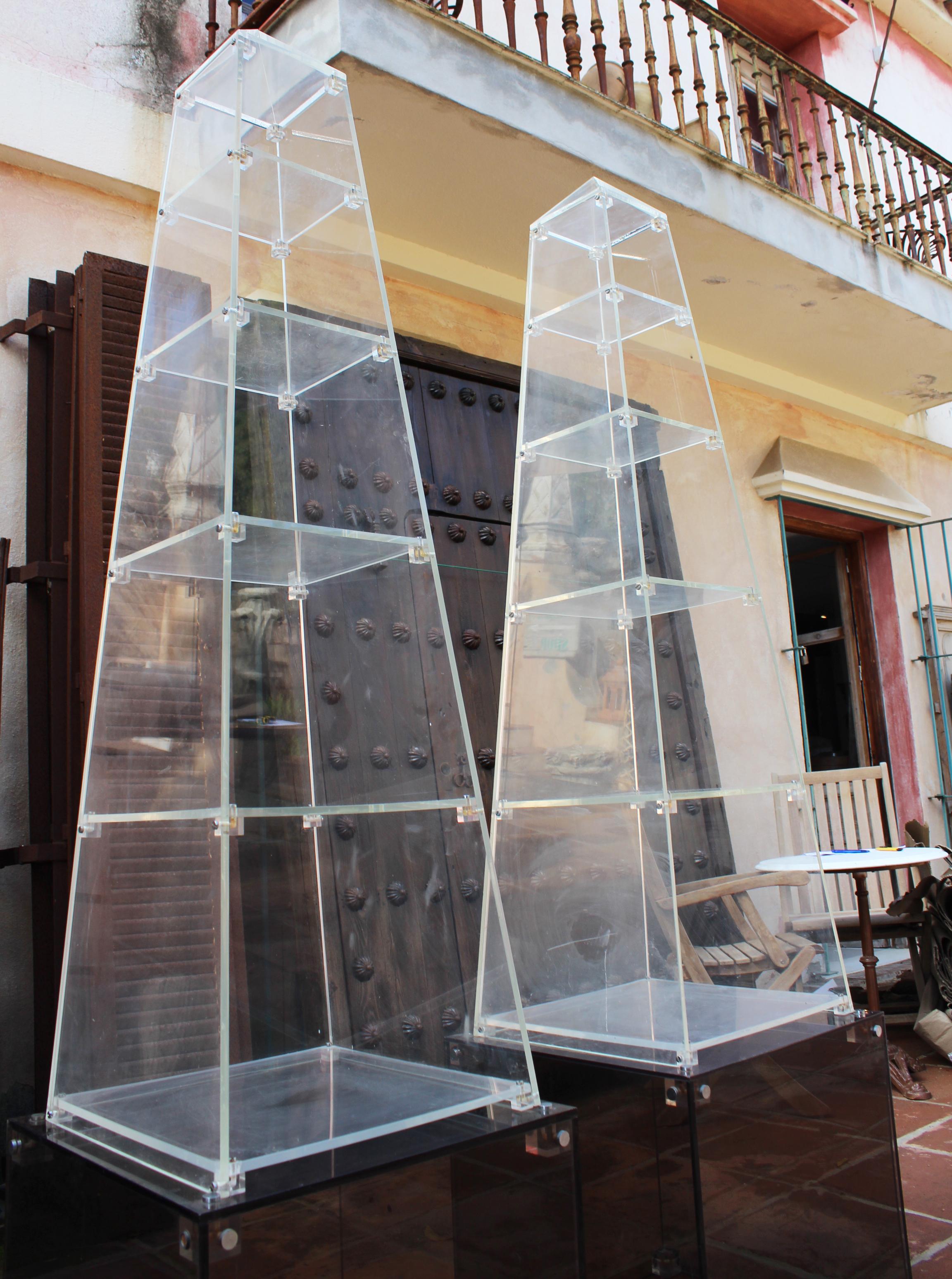 scaffali in spagnolo