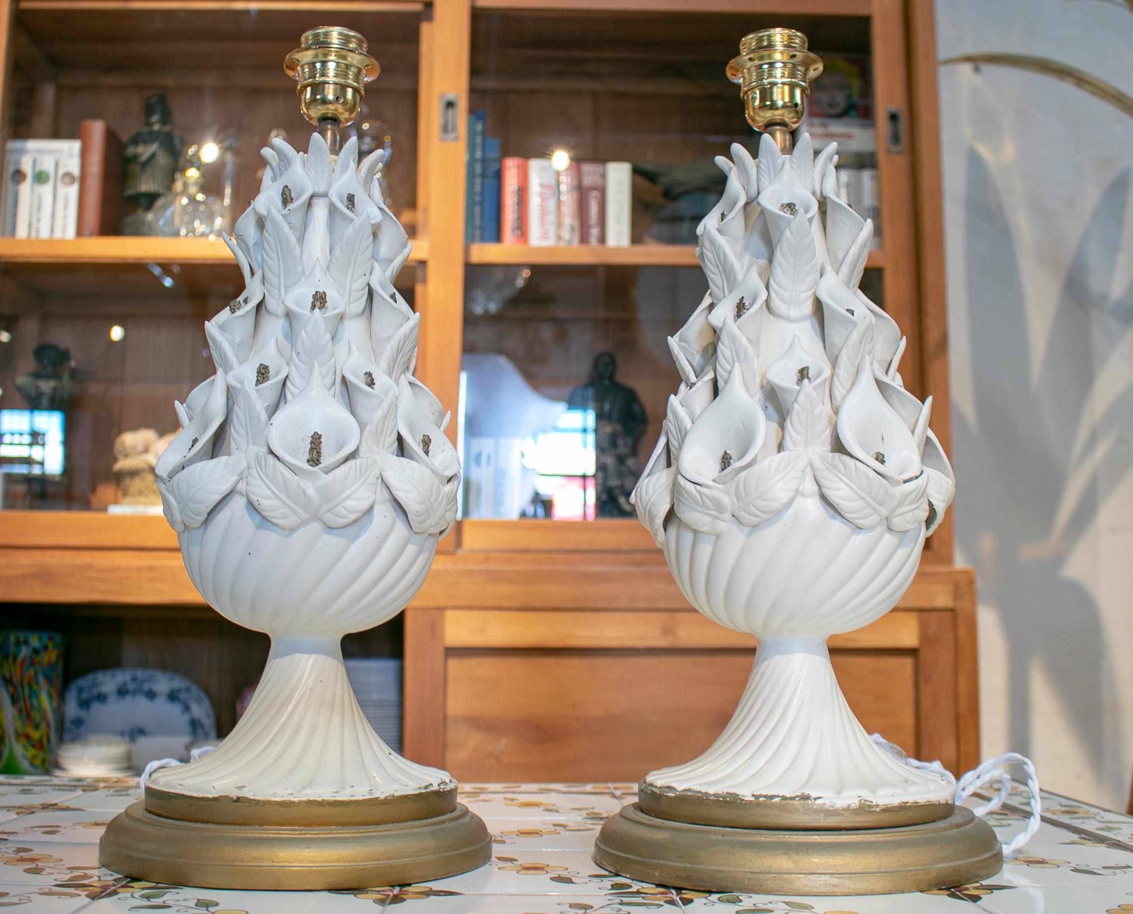 20th Century 1970s Pair of Spanish White Porcelain Table Lamps