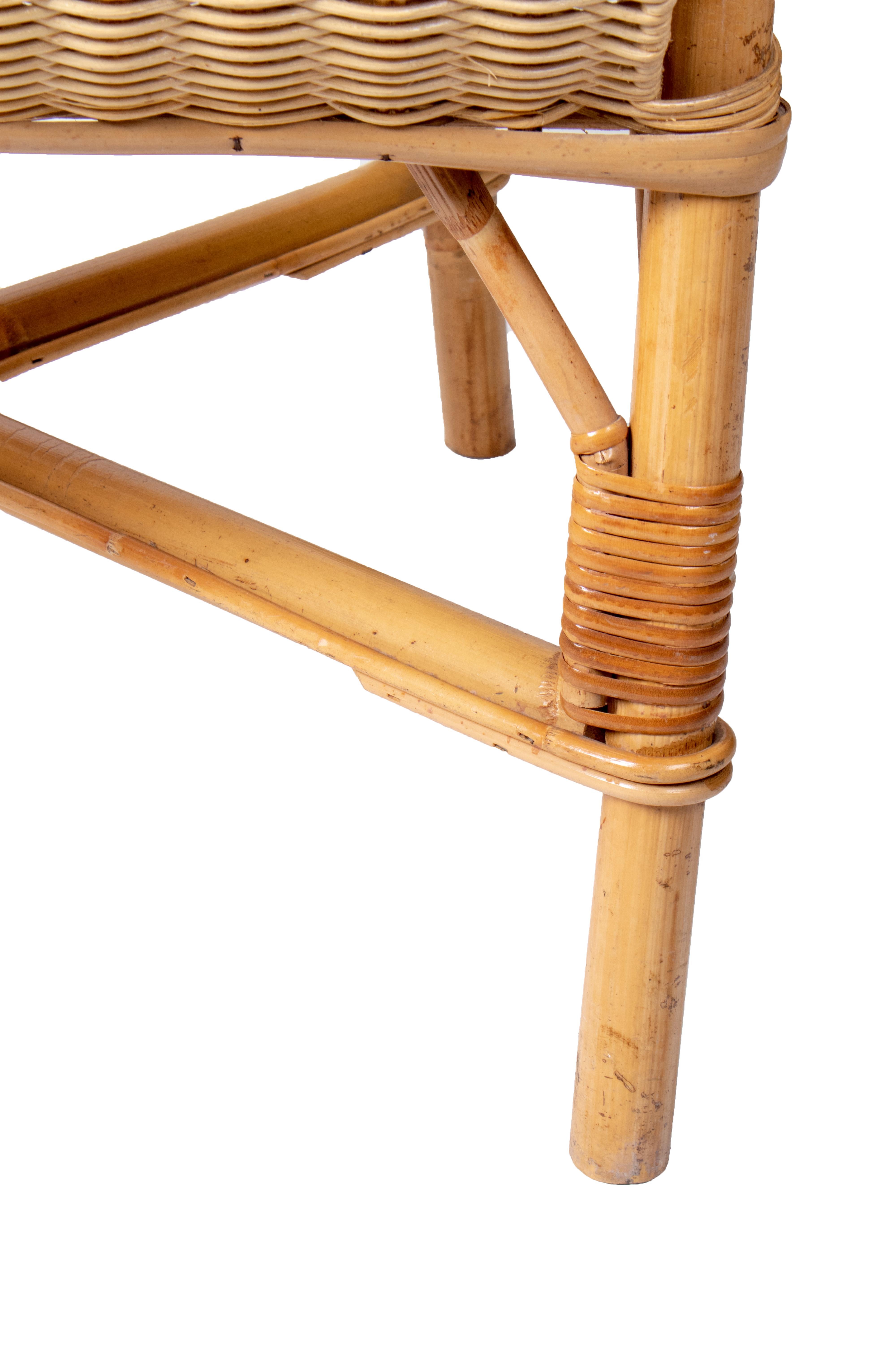 Paar spanische handgefertigte Sessel aus Korbweide und Bambus aus den 1970er Jahren im Angebot 2