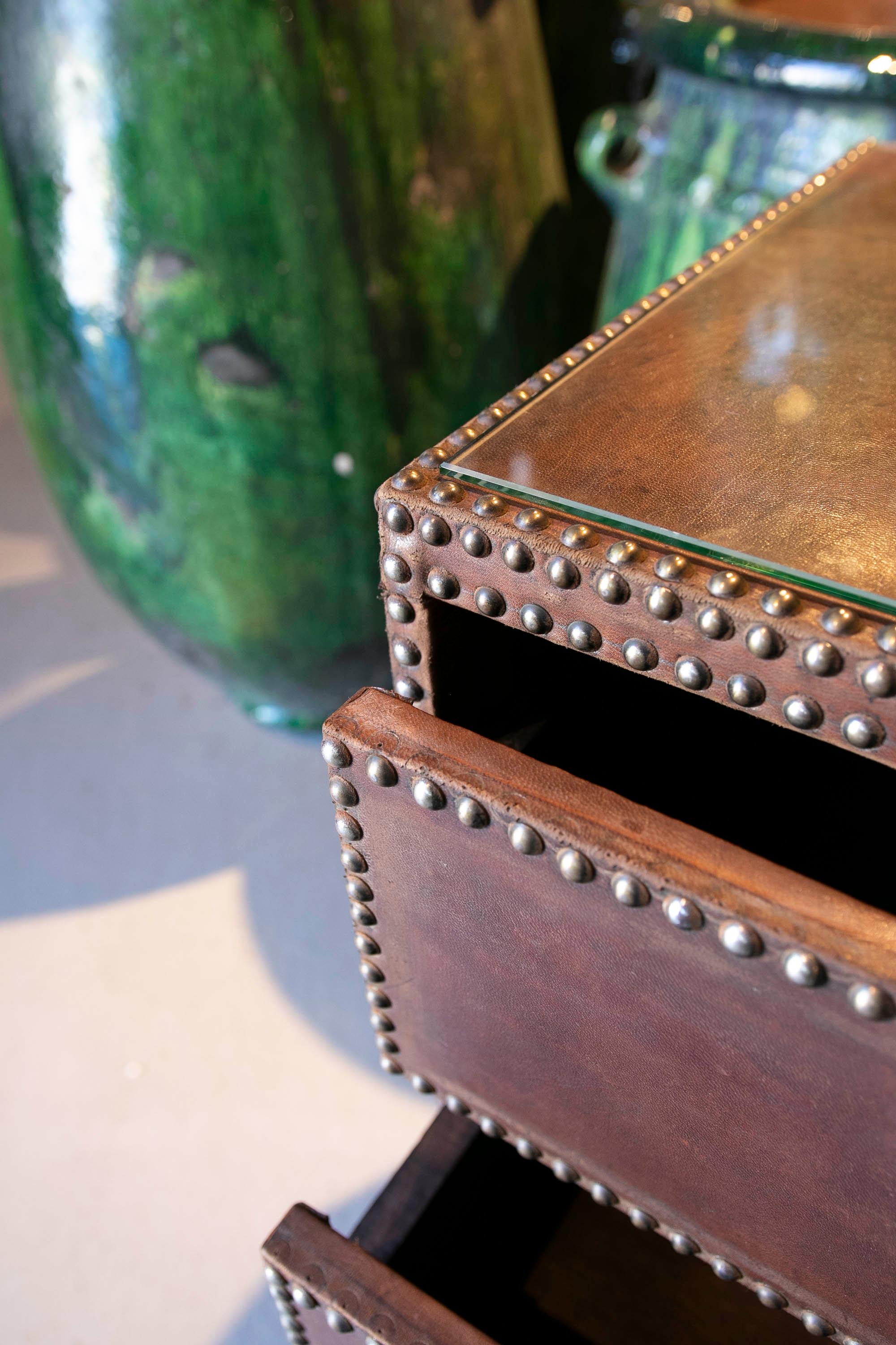 1970s Pair of Tables with Drawers, Studded Leather and Brass Handles  For Sale 4