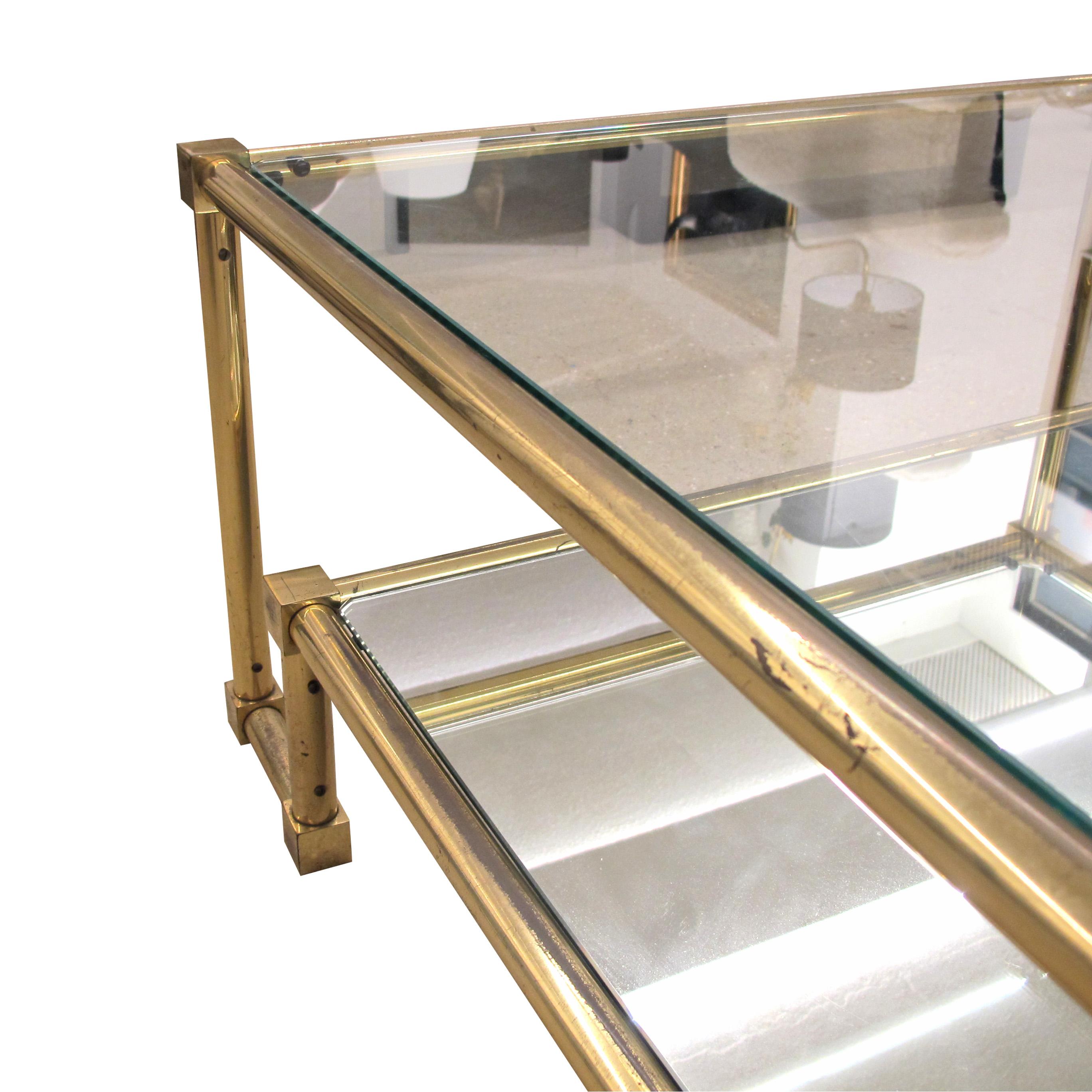 1970s Pair of Two Tiers Square Brass and Glass Structural Coffee tables, French For Sale 1