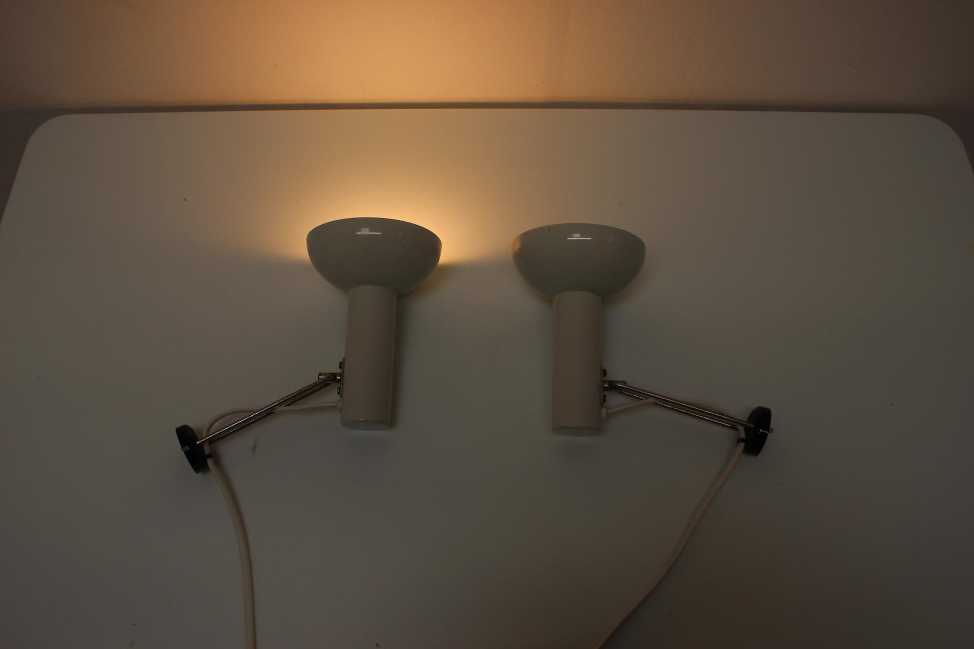 Pareja de dos lámparas de pared, Alemania, años 70 en venta 7
