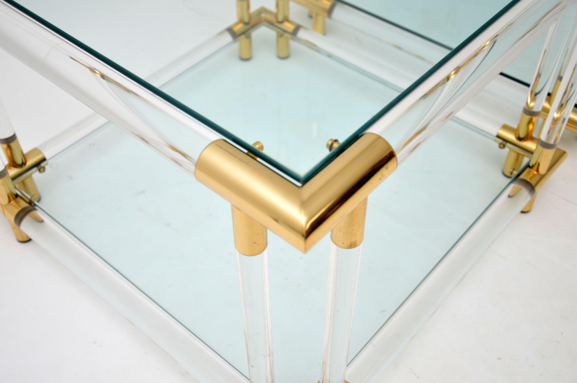 Late 20th Century 1970s Pair of Vintage Acrylic and Glass Side Tables