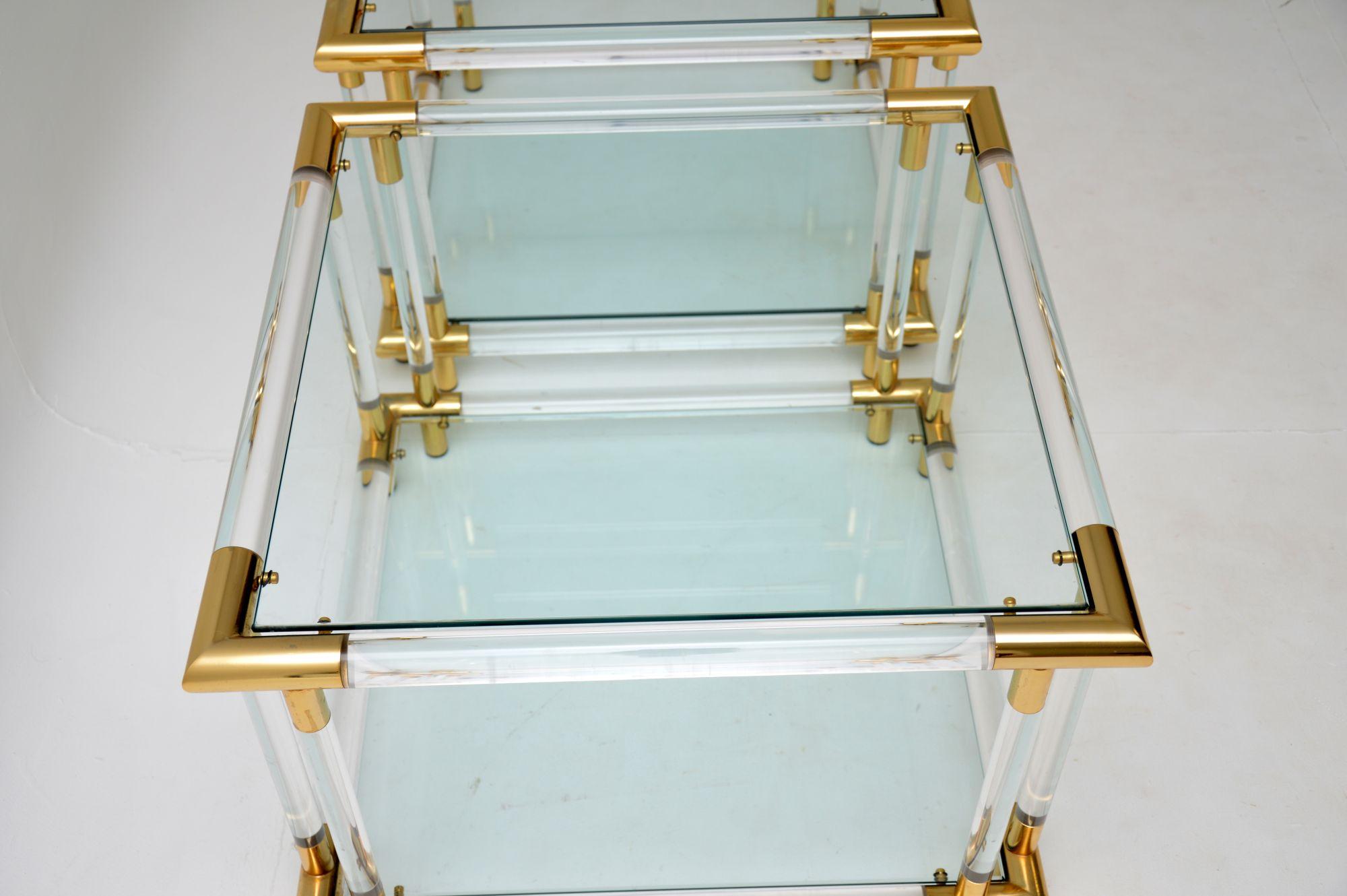 1970s Pair of Vintage Acrylic and Glass Side Tables 1