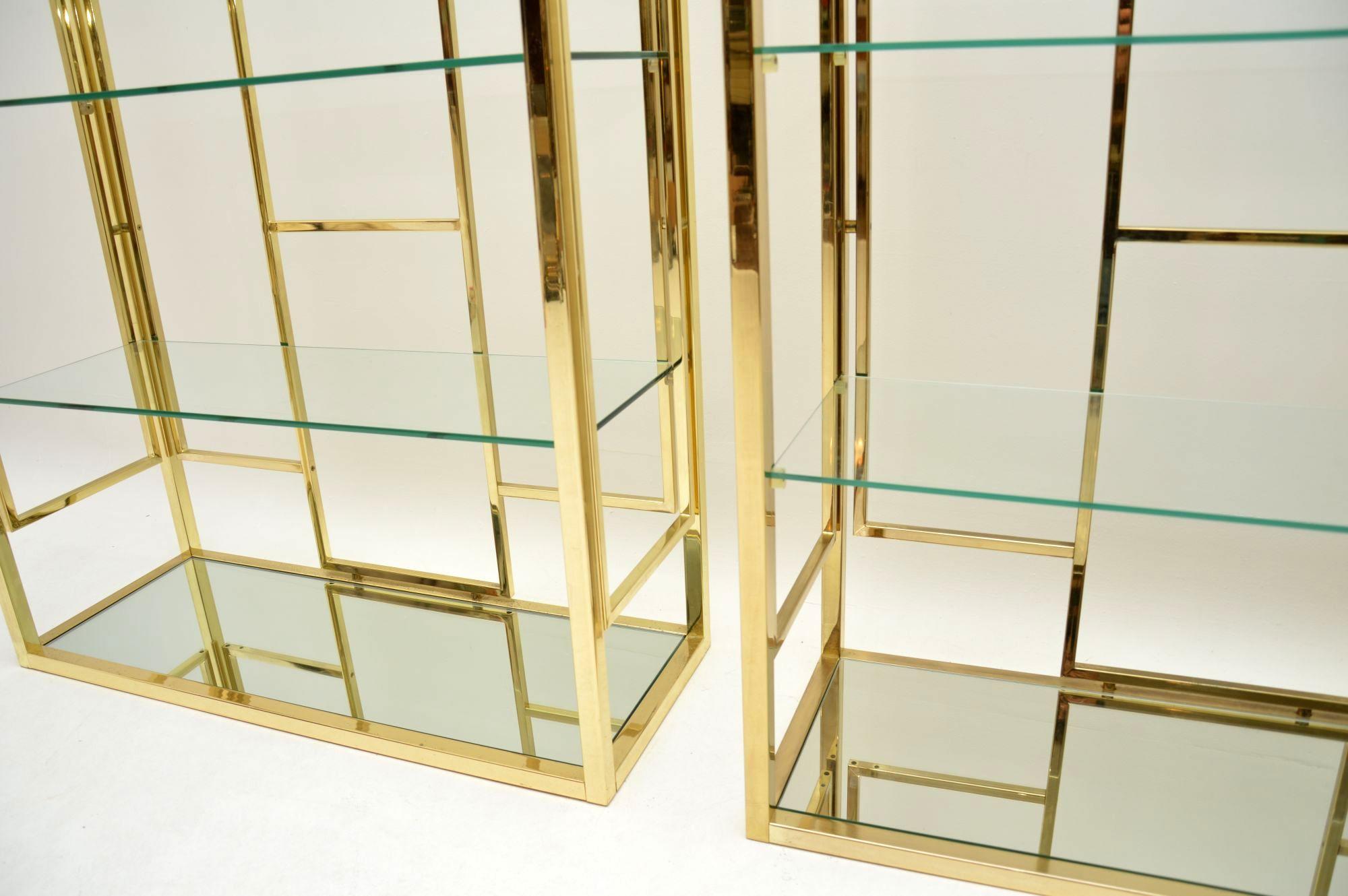 1970s Pair of Vintage Italian Brass Cabinets 6