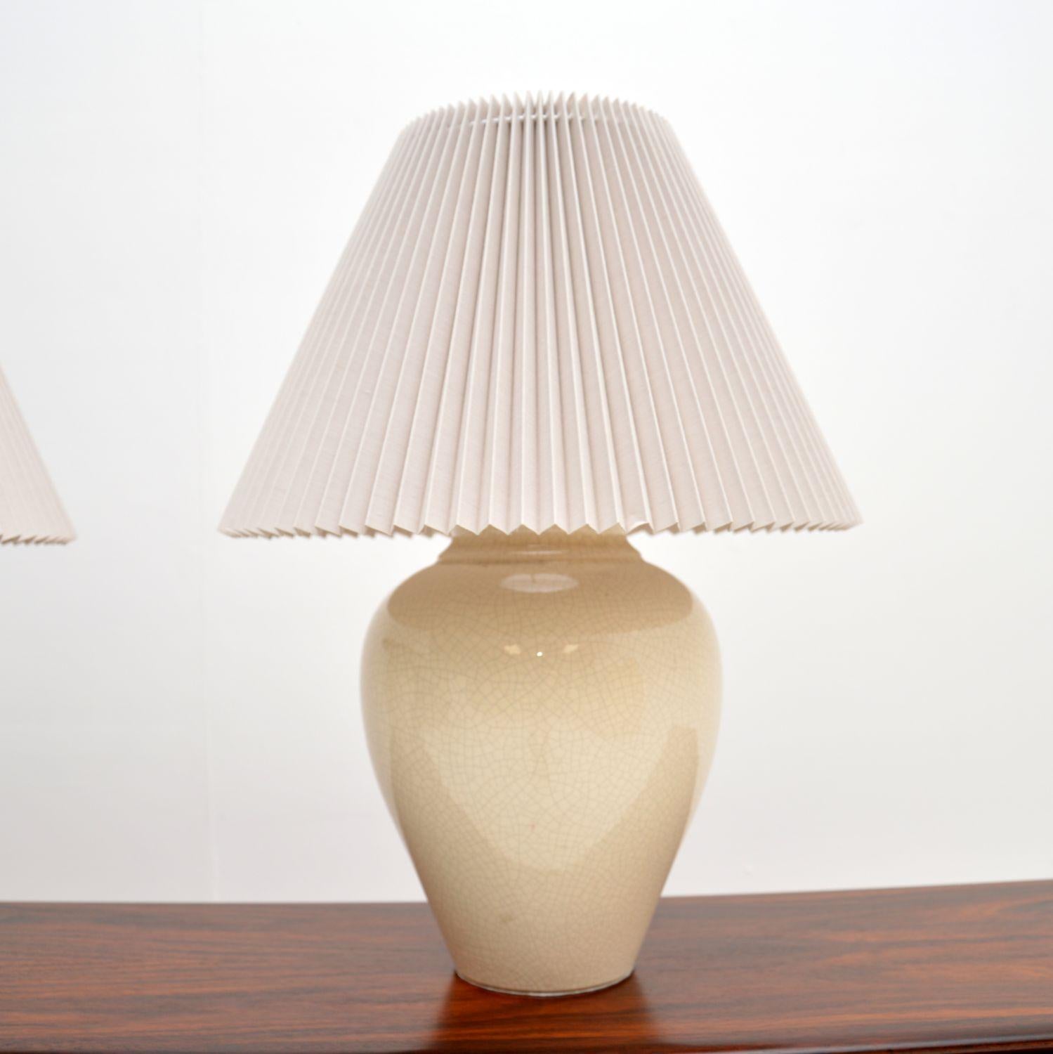 British 1970's Pair of Vintage Porcelain Lamps