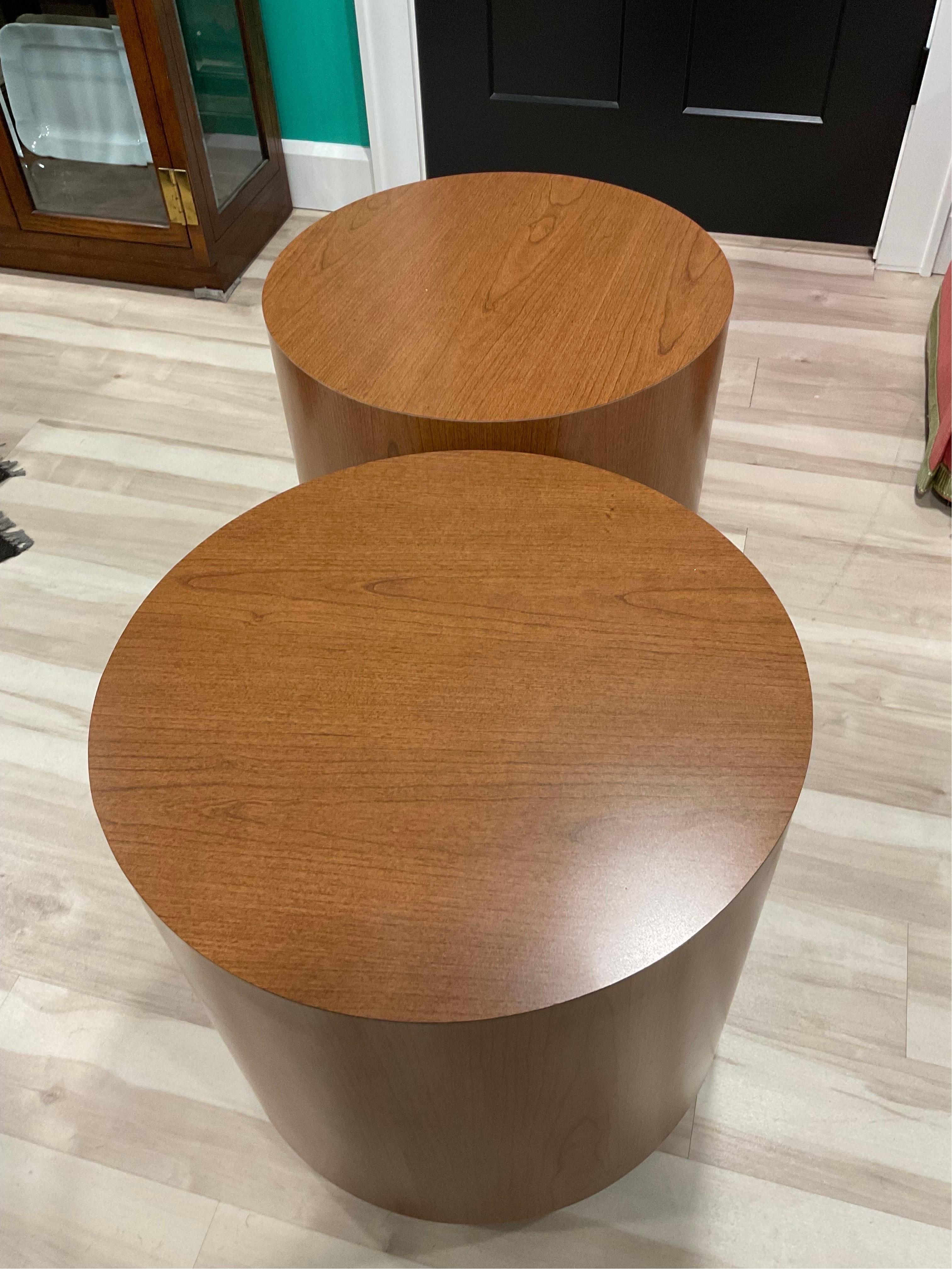 1970s Pair of Vintage Round Laminate Side Tables with Plinth Bases 4