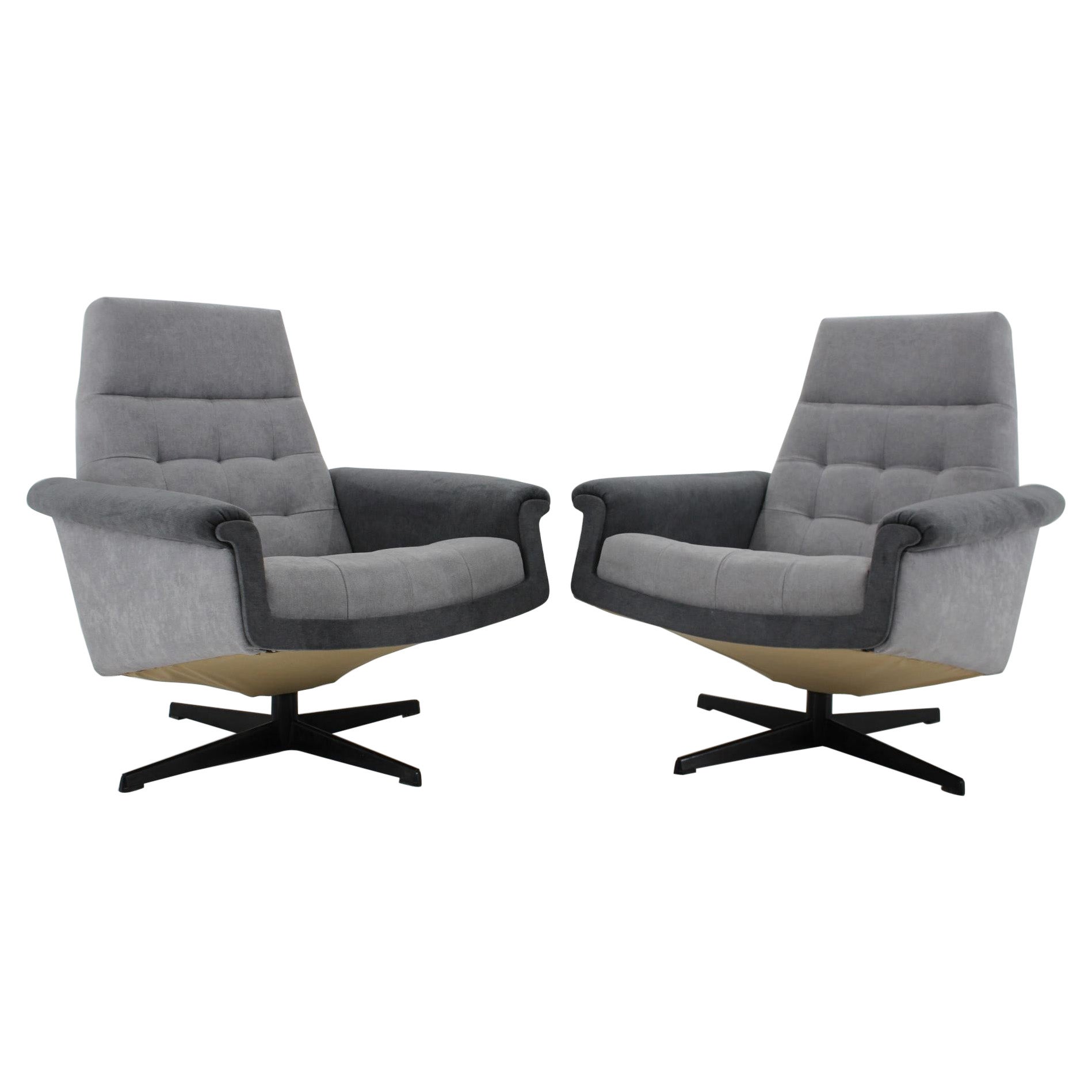 Paire de fauteuils pivotants vintage des années 1970, Tchécoslovaquie