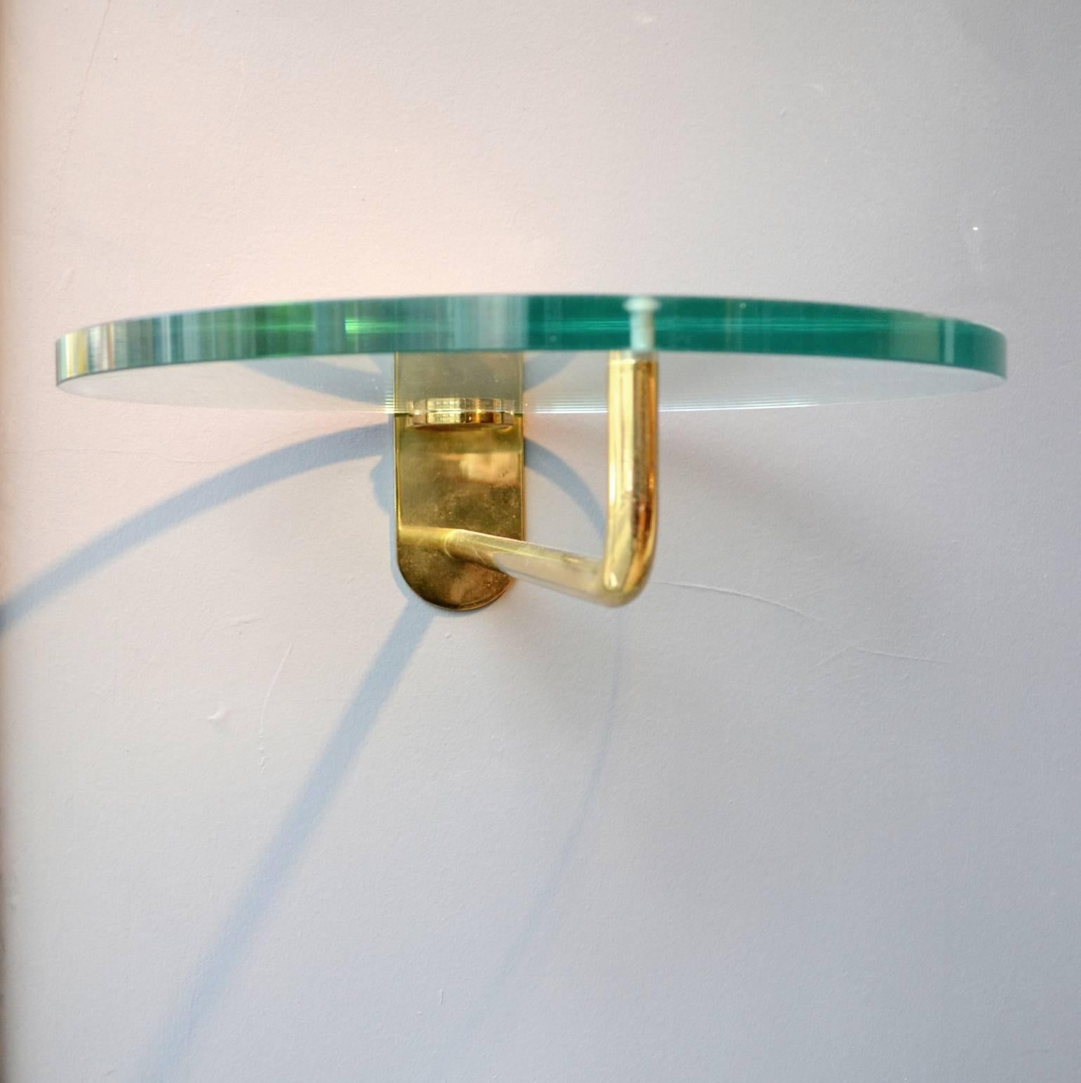 round glass shelf