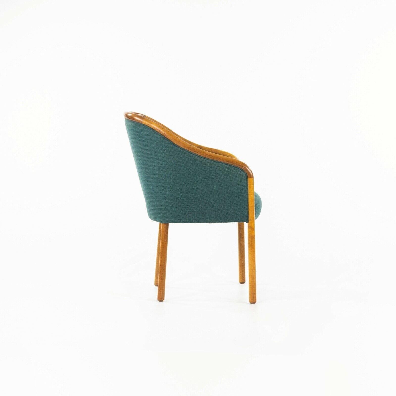 Américain Paire de fauteuils Ward Bennett pour Brickel Associates des années 1970 en tissu vert en vente