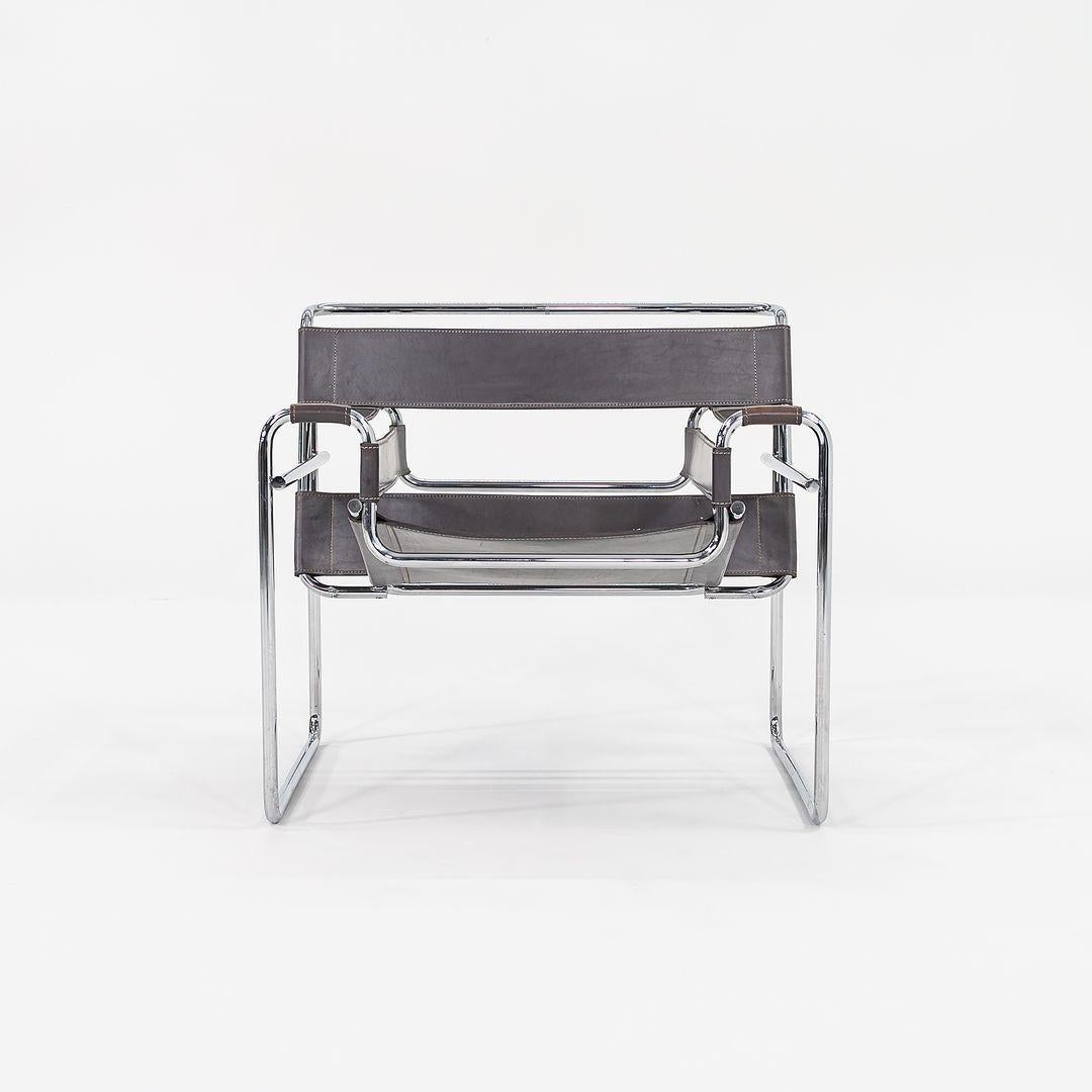 Paire de chaises Wassily des années 1970 par Marcel Breuer pour Knoll en cuir gris modèle B3 en vente 2