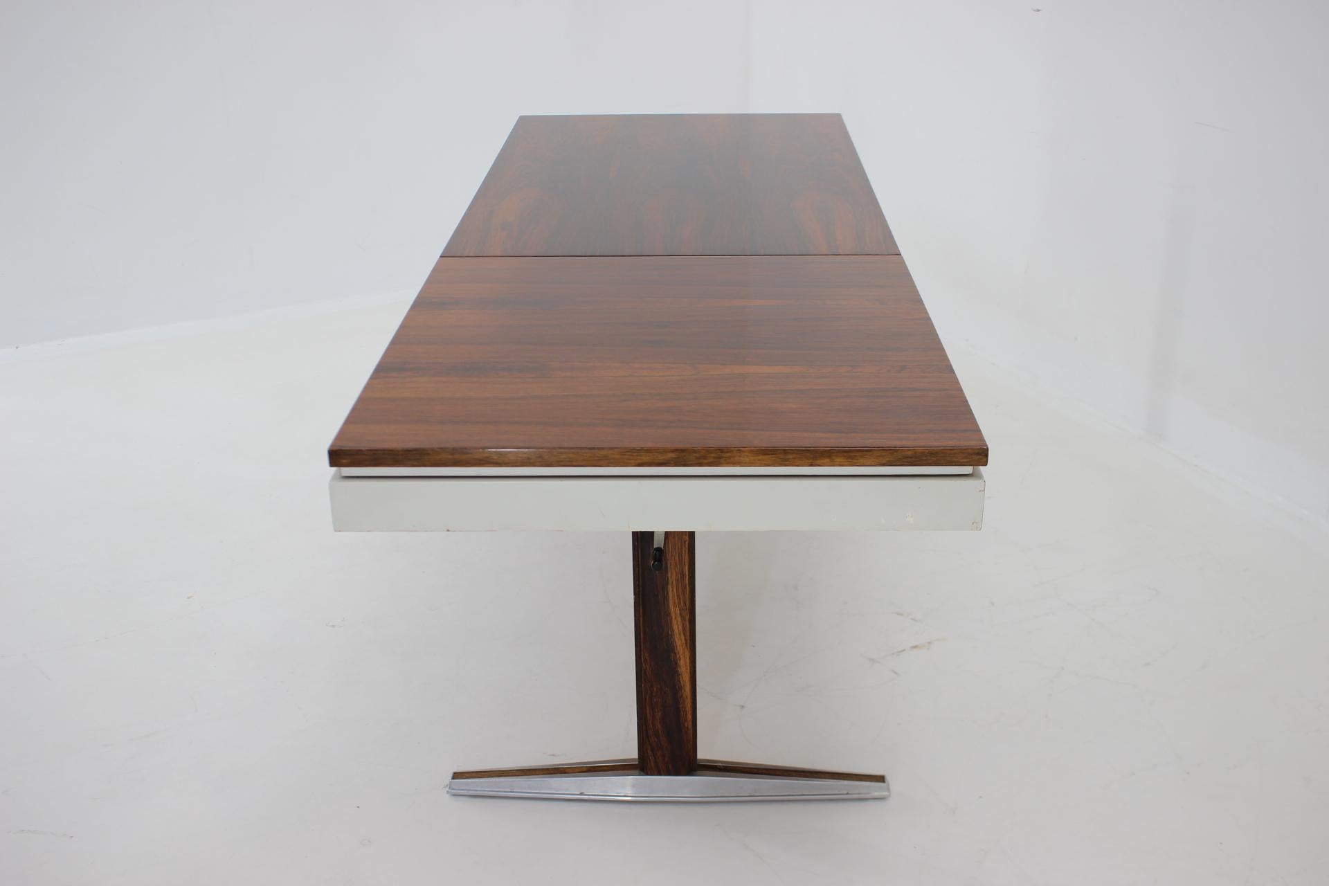 Mid-Century Modern 1970s Palisander Coffee Table, Germany For Sale