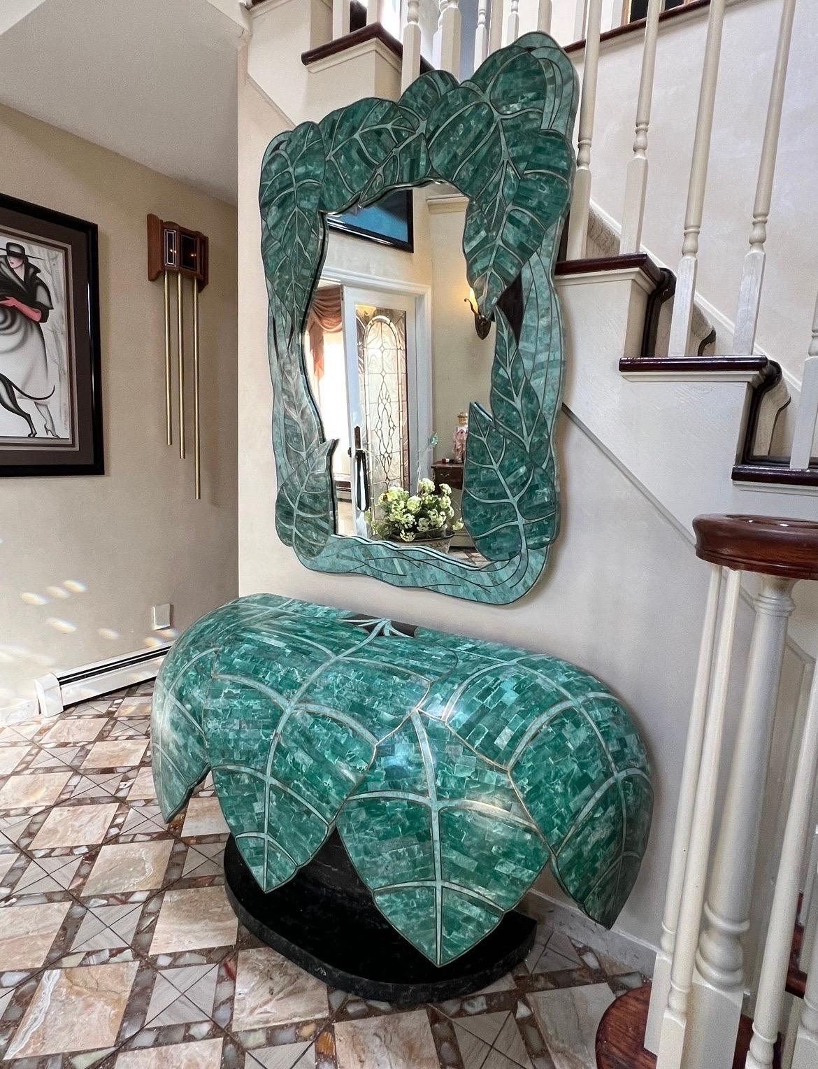 Art déco 1970 Miroir à feuilles de palmier et table console assortie dans le style de Maitland Smi en vente