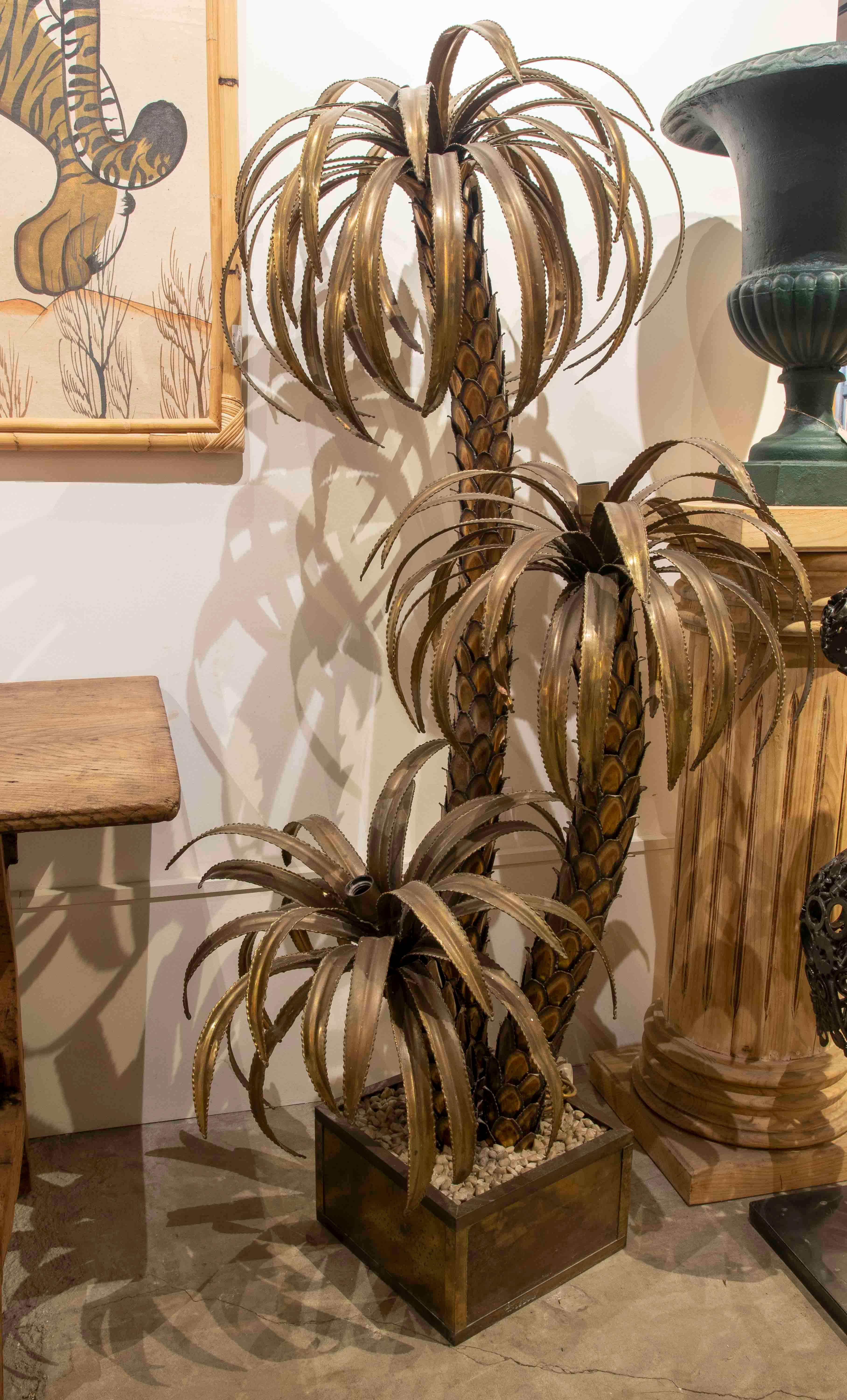 Brutalist 1970s “Palm Tree Floor Lamp in Brass and Patinated Iron Style Maison Jansen For Sale
