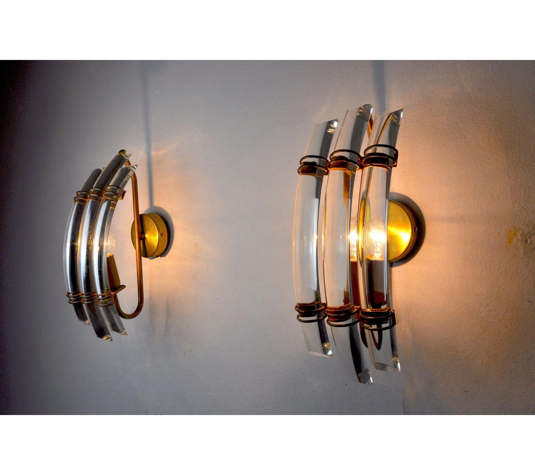 1970s Paolo Venini Wall Lamps, Italy, a Pair In Good Condition For Sale In BARCELONA, ES