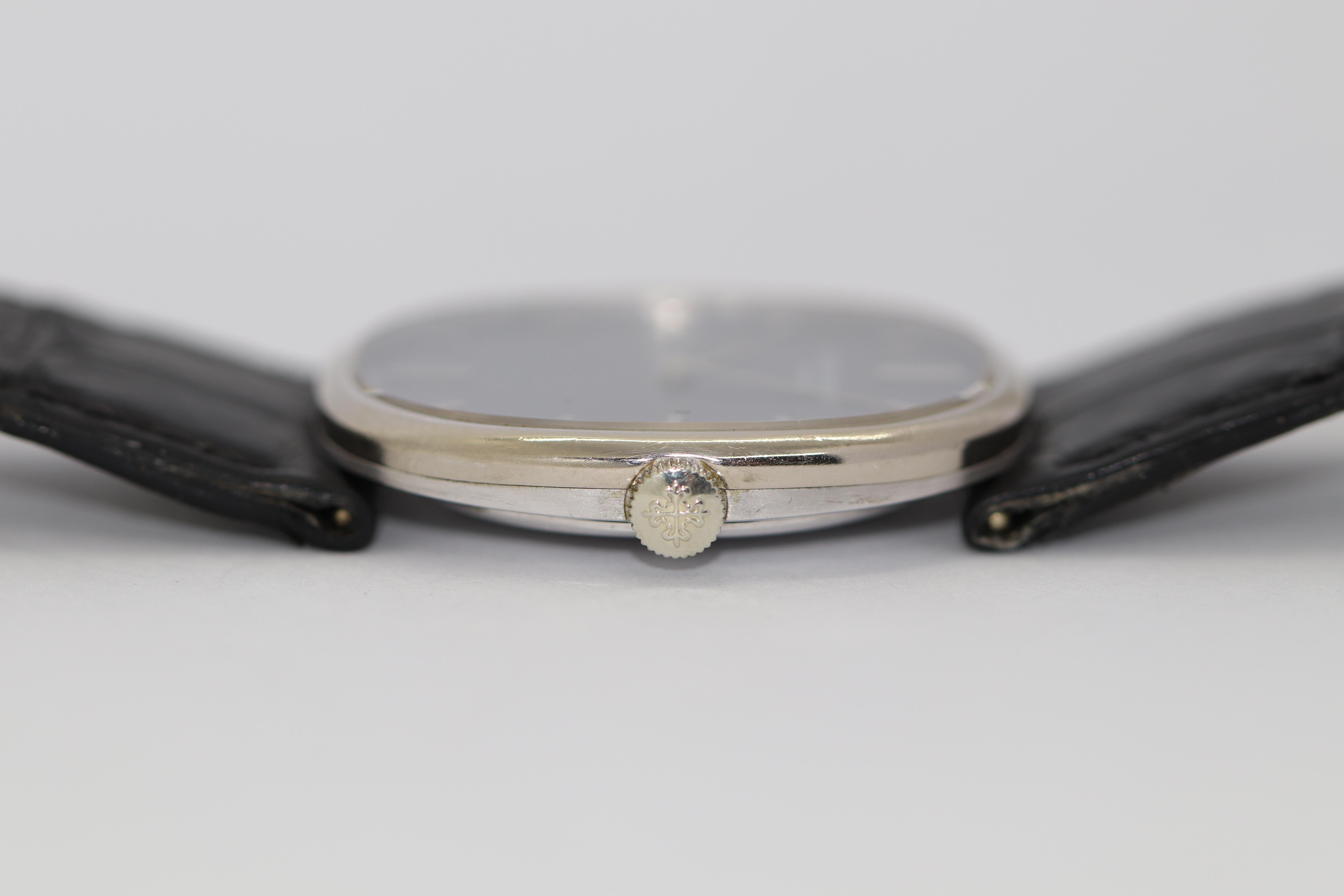 1970’s Patek Philippe Golden Ellipse d‘Or White Gold Blue Dial Ref. 3848 For Sale 7