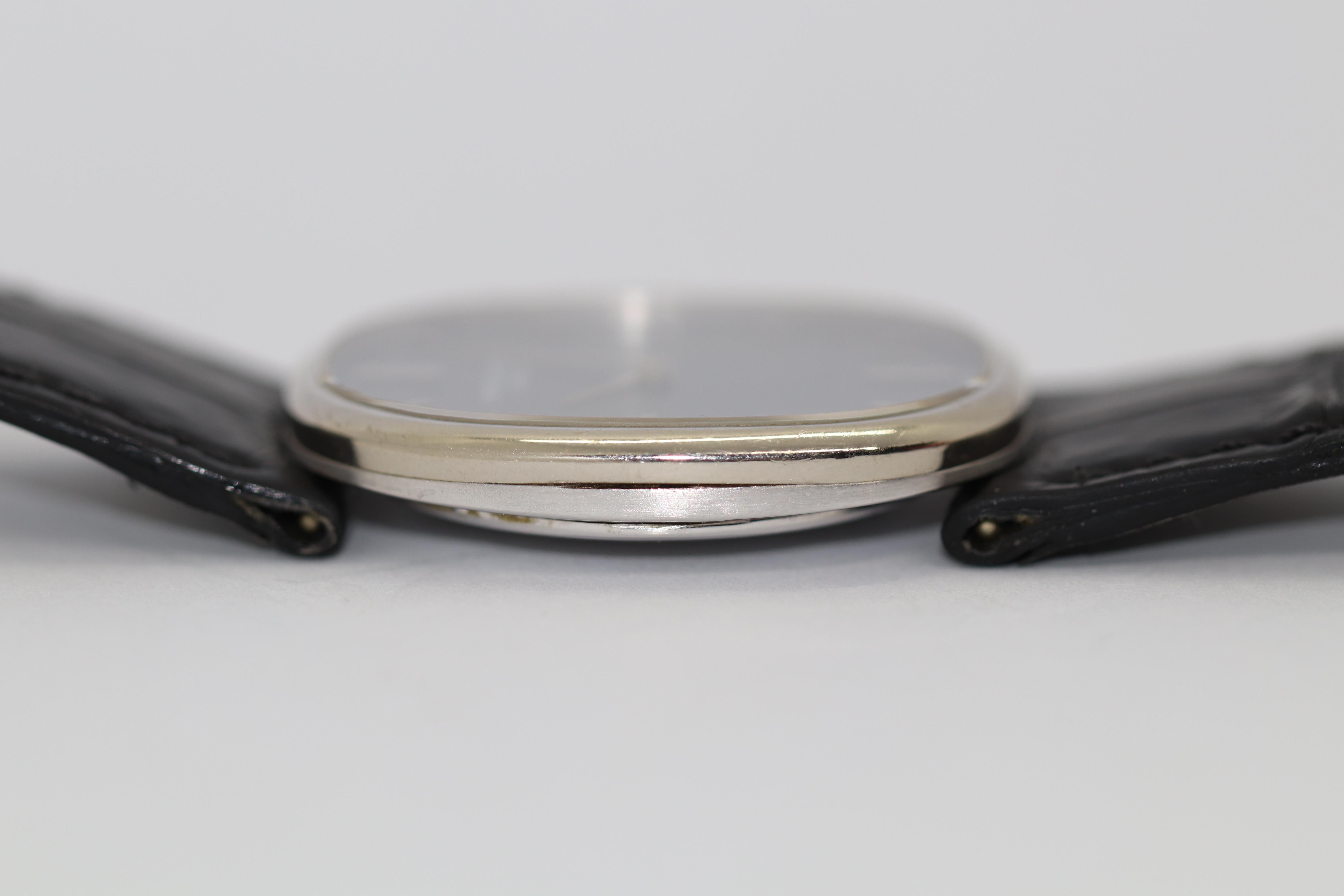 1970’s Patek Philippe Golden Ellipse d‘Or White Gold Blue Dial Ref. 3848 For Sale 8