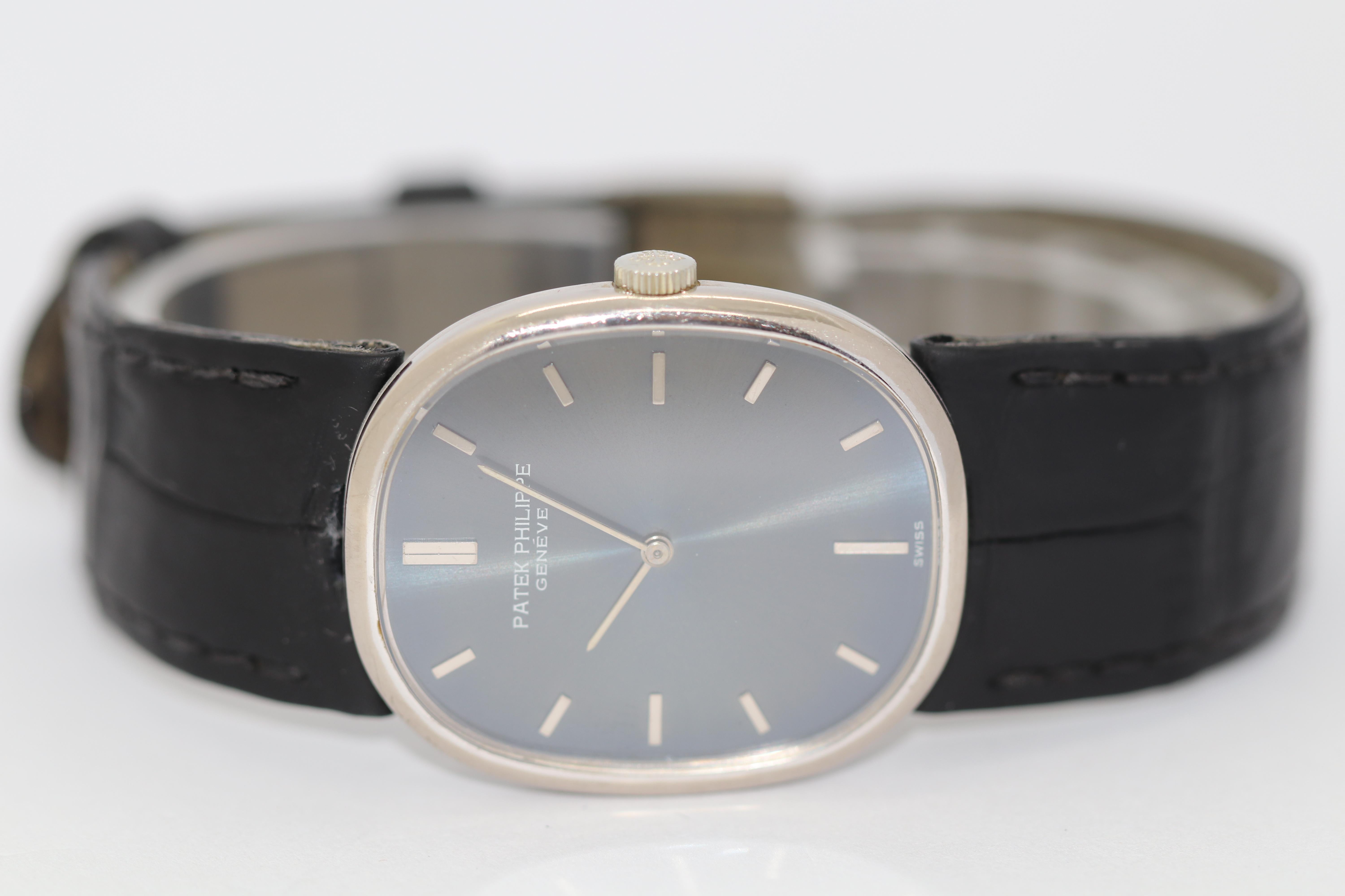 1970’s Patek Philippe Golden Ellipse d‘Or White Gold Blue Dial Ref. 3848 For Sale 4