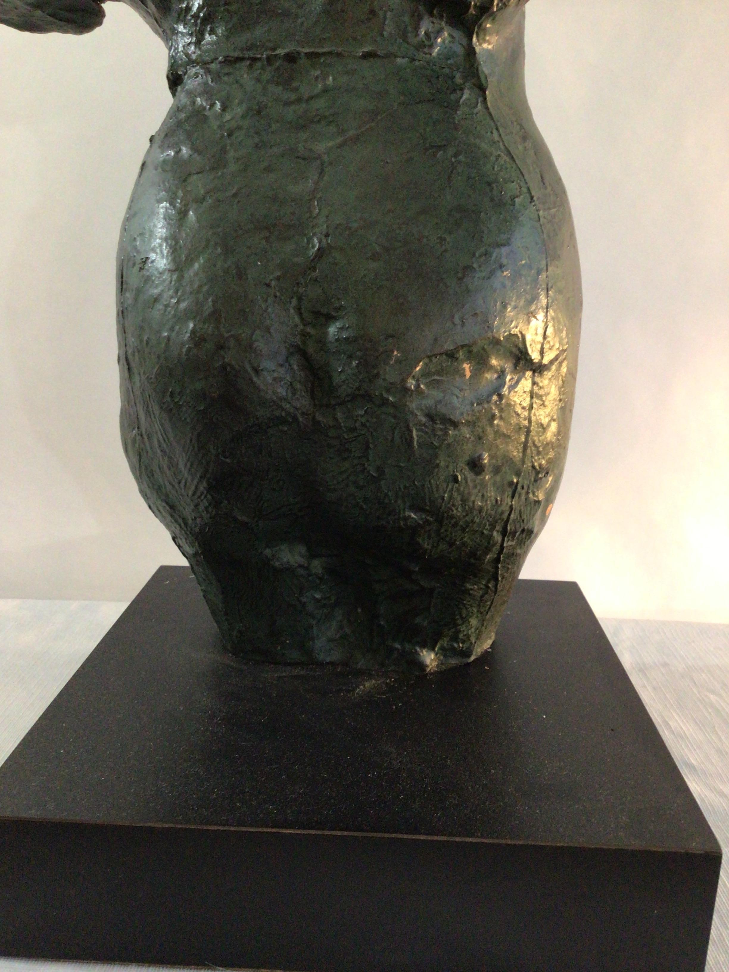 Patina-Gemalte Gips-Skulptur eines weiblichen Torso aus den 1970er Jahren auf Laminatsockel 3