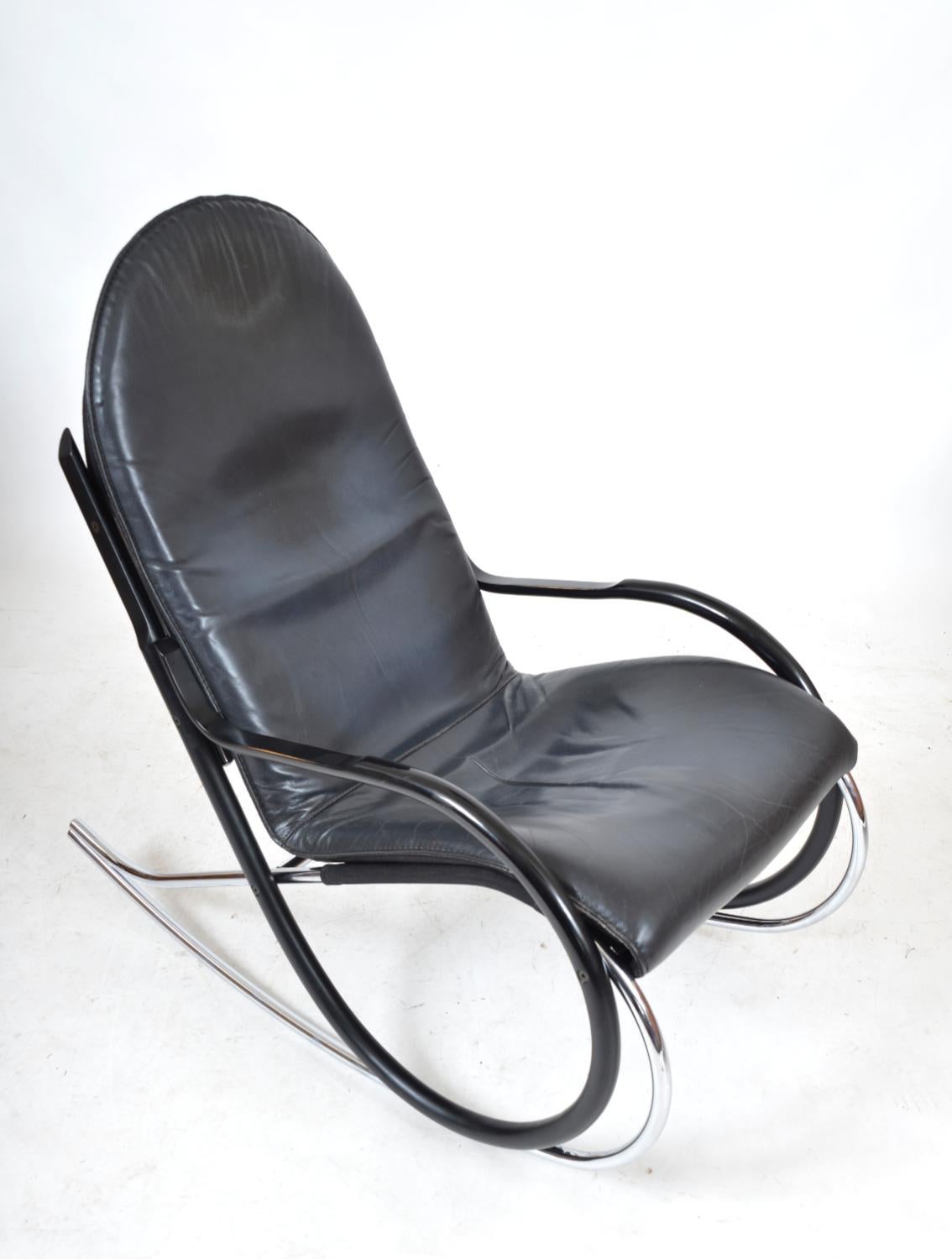 20ième siècle 1970 Paul Tuttle Nonna Rocking Chair for Strässle International Rocker chromé en vente