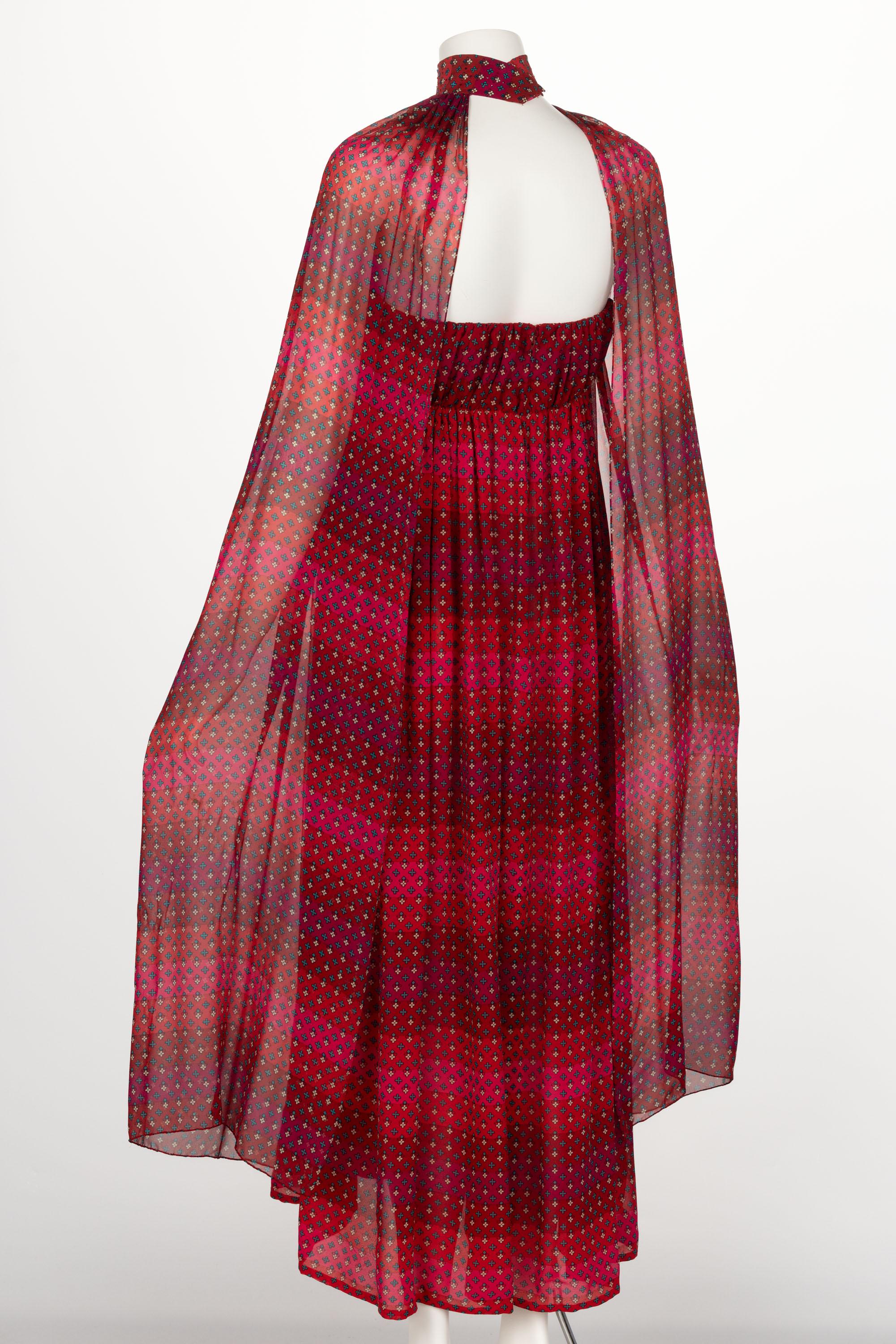 1970s  Pauline Trigère Red Print Strapless Dress & Cape Set For Sale 2