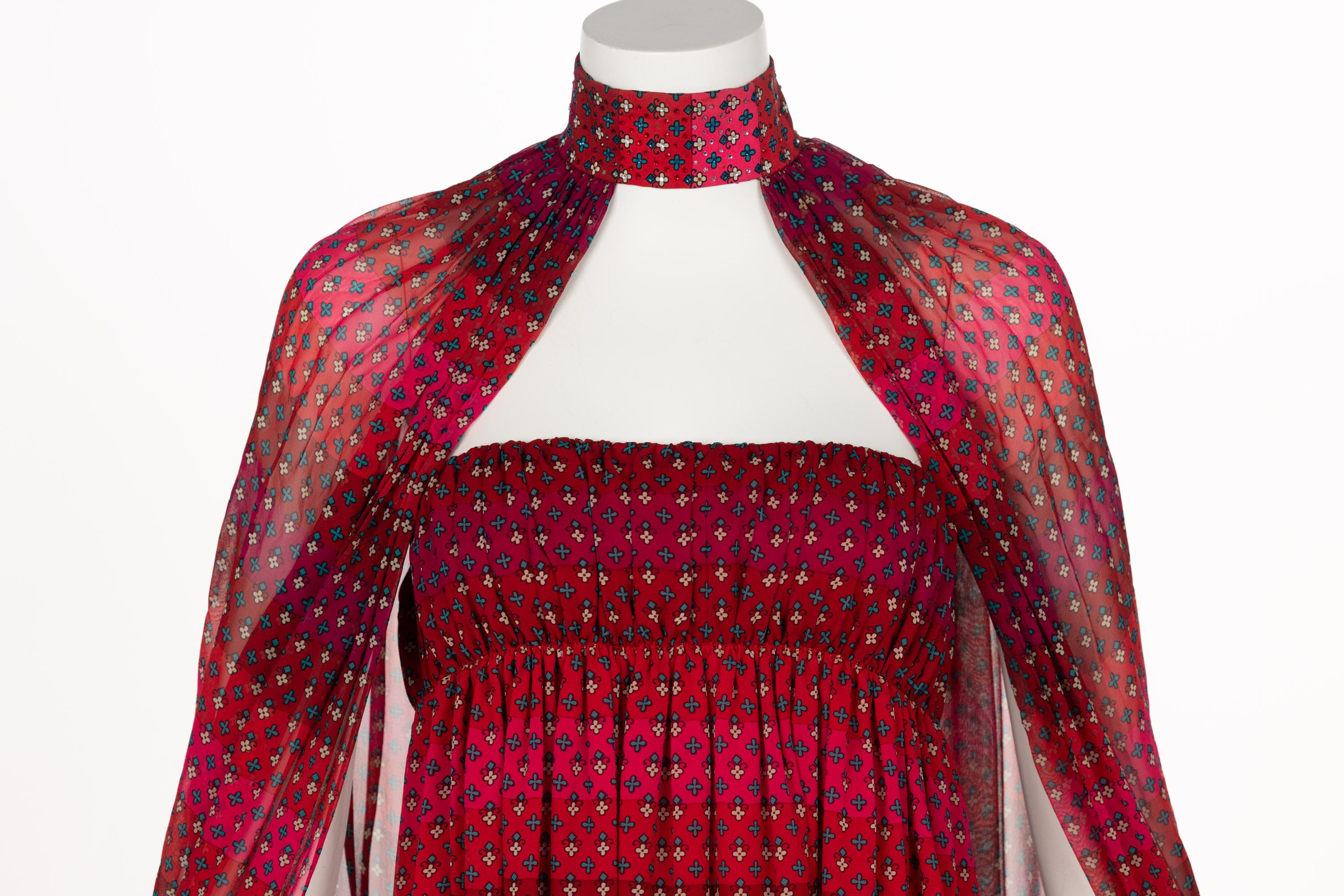 1970s  Pauline Trigère Red Print Strapless Dress & Cape Set For Sale 4