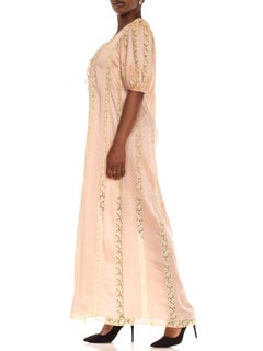 1970S Peach & Cream Silk Lace Duster