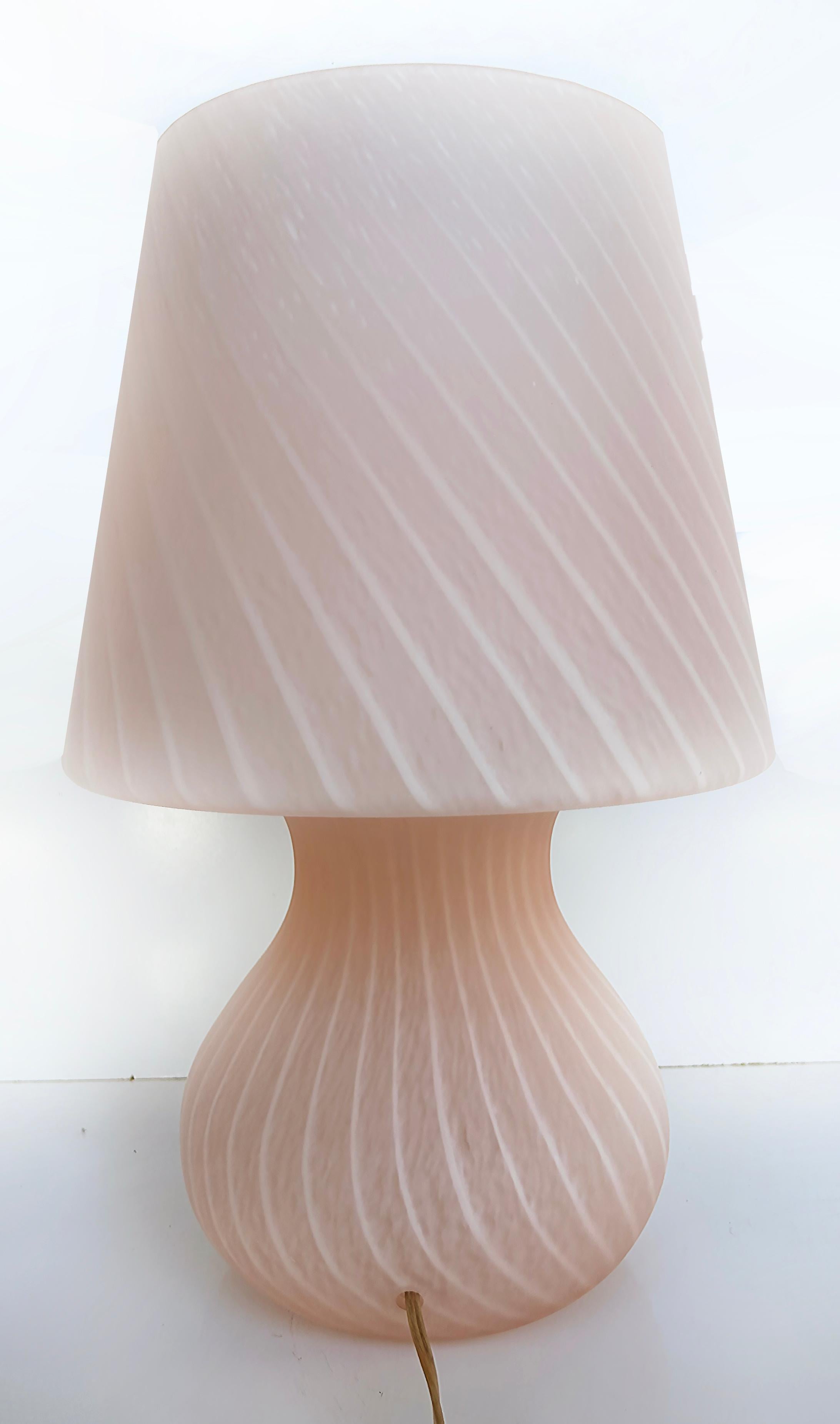 Italian 1970s Peach Swirl Murano Glass Mushroom Table Lamps, Vetri Attributed, Pair