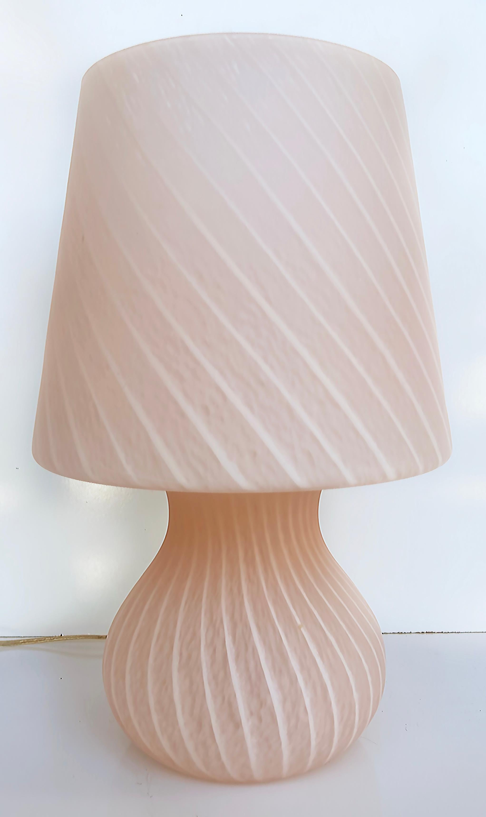 20th Century 1970s Peach Swirl Murano Glass Mushroom Table Lamps, Vetri Attributed, Pair