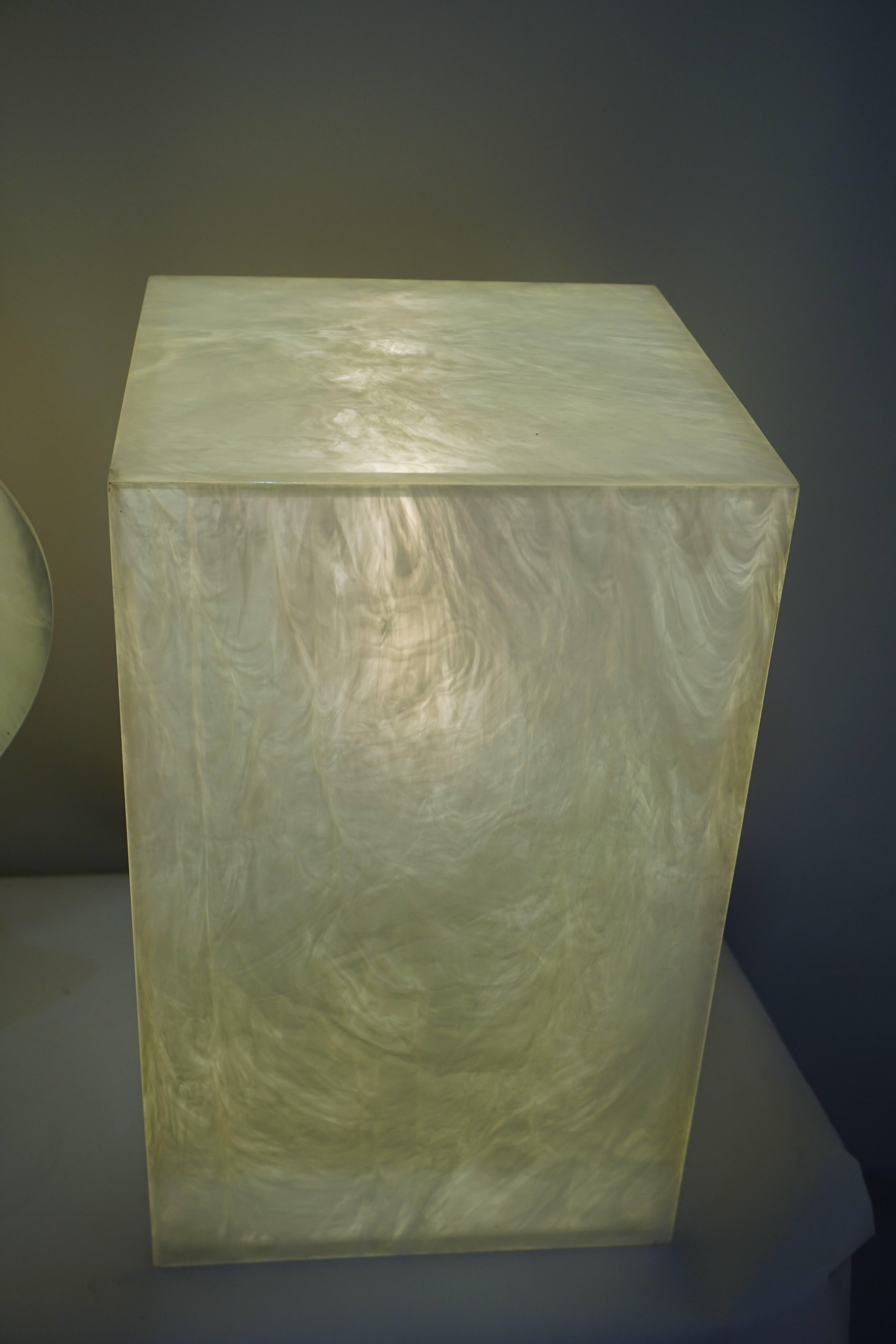 1970s Pearl Color Lucite Table Lamp by Rougier In Good Condition In Fairfax, VA