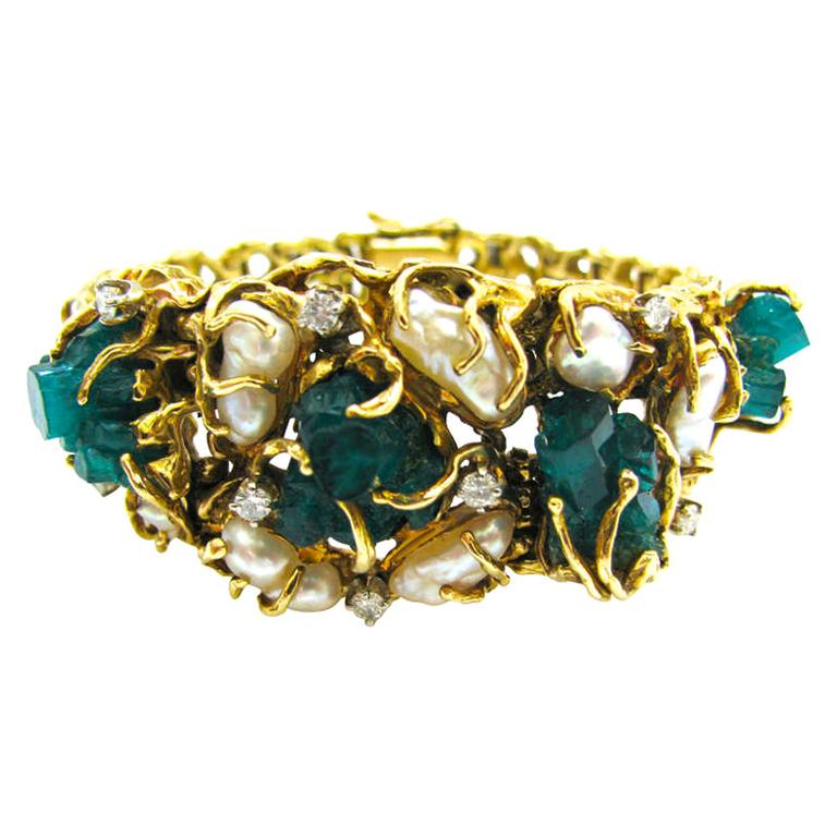 1970s Pearl Emerald and Diamond Bracelet