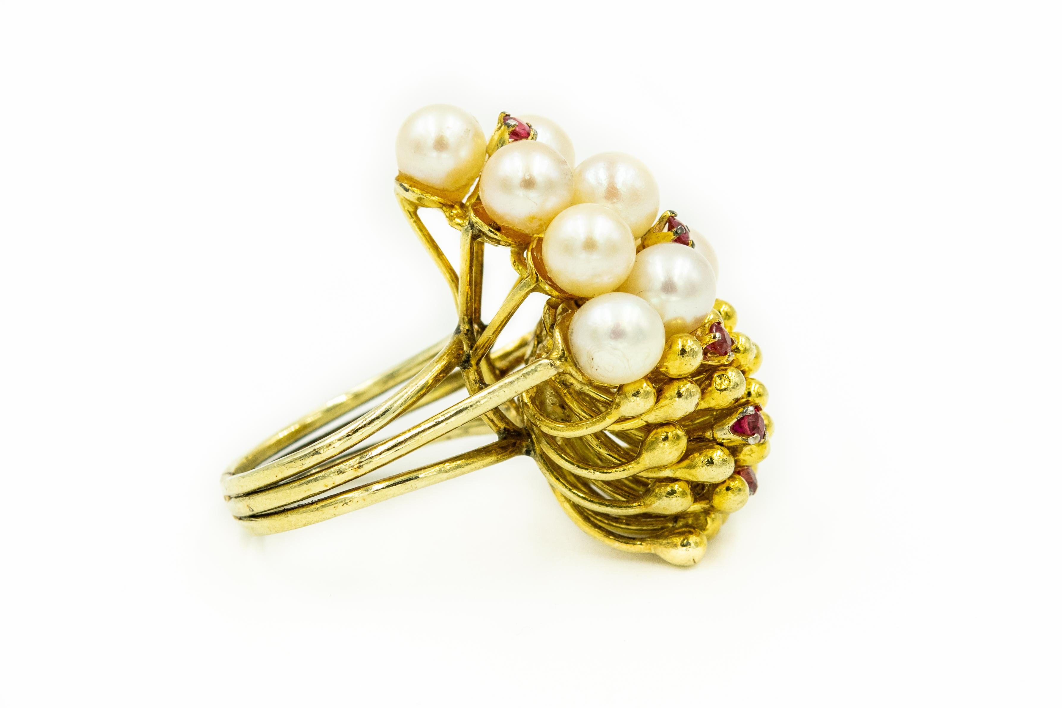 Perlina Anello con perle, rubini e perline d'oro degli anni '70