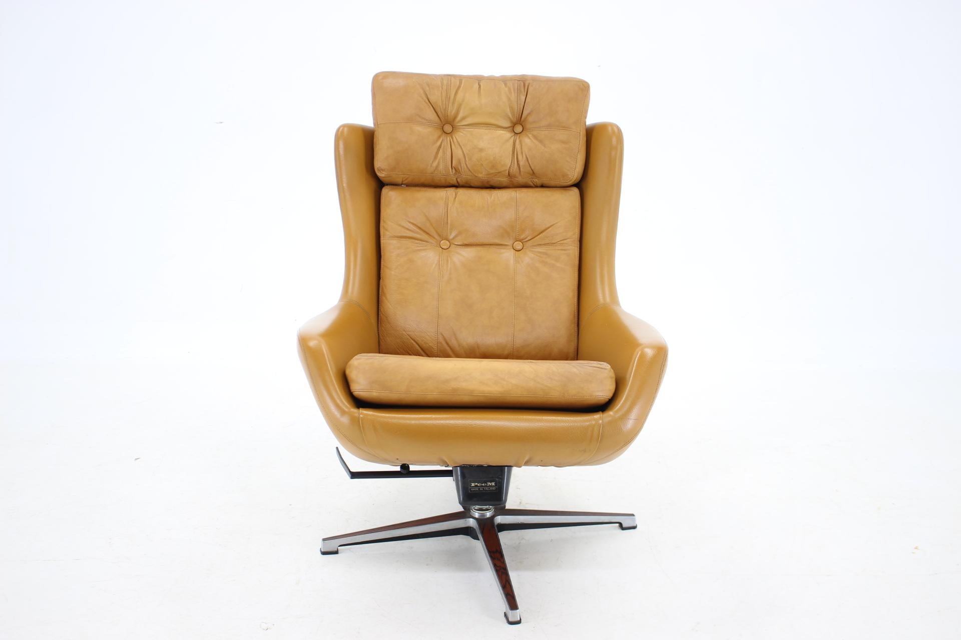1970er PEEM Leder Verstellbarer Sessel ,Finnland  (Moderne der Mitte des Jahrhunderts) im Angebot
