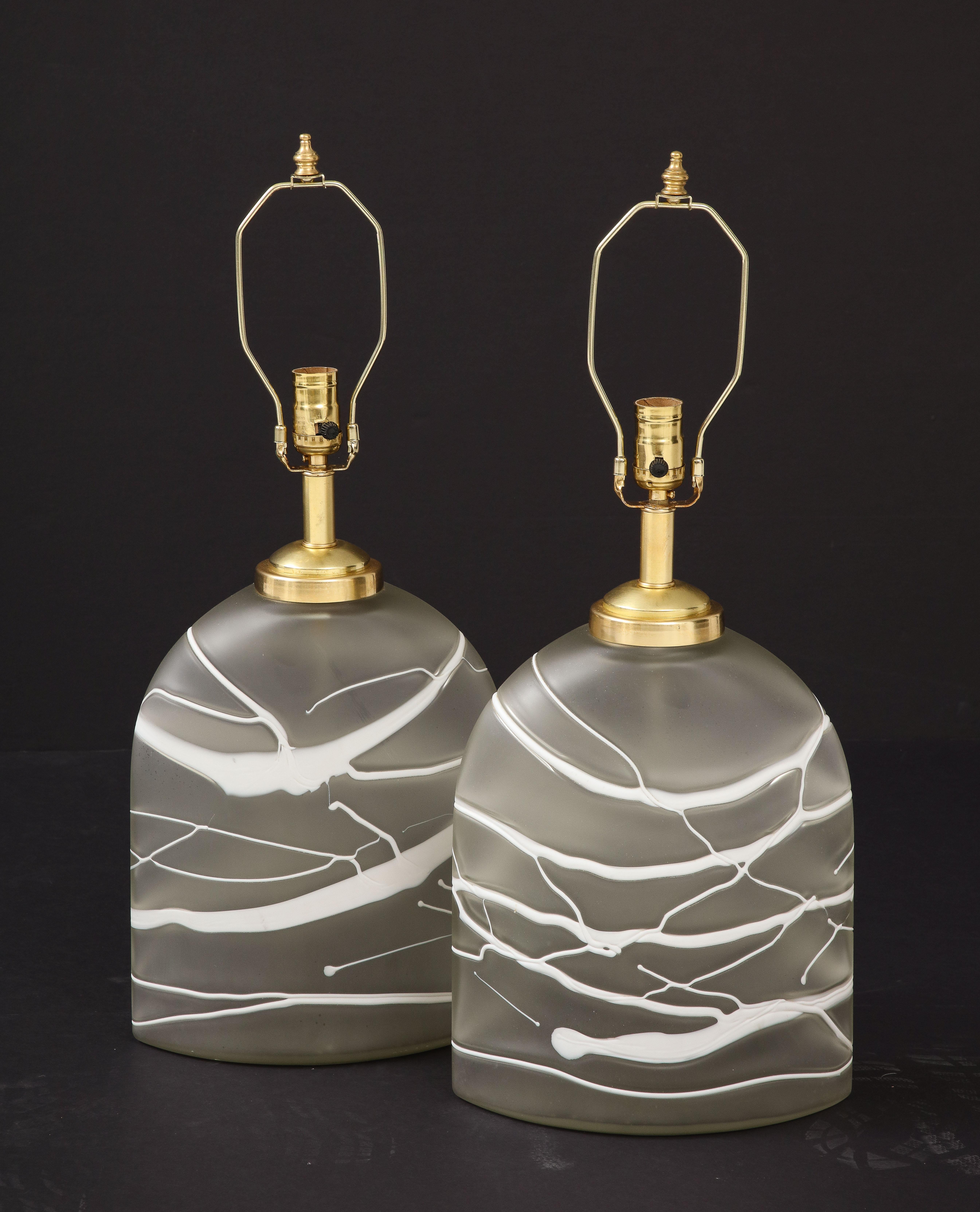 1970s Peill & Putzler Art Glass and Brass Table Lamps For Sale 3