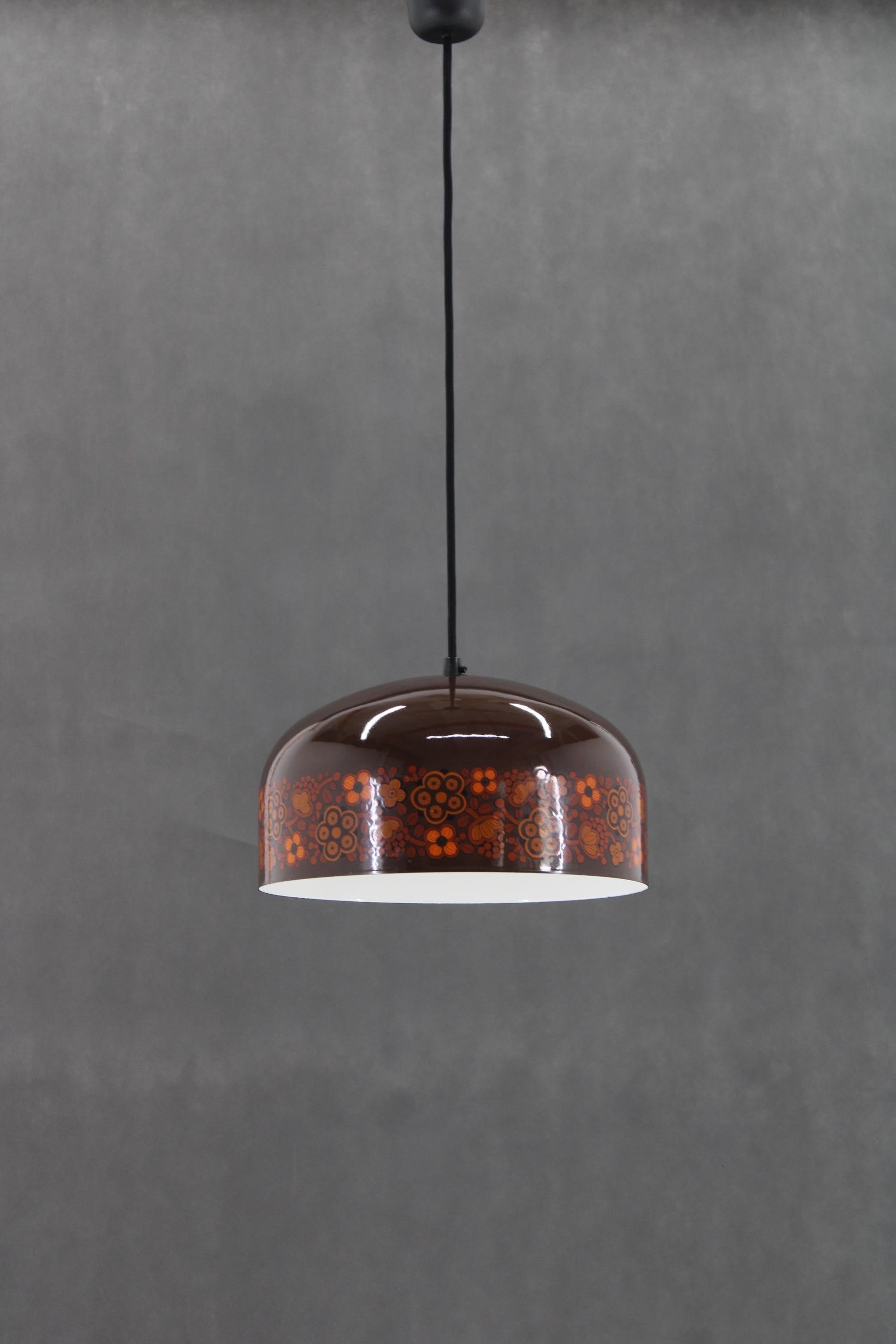 Mid-Century moderno Lampada a sospensione anni '70 con motivo floreale, Cecoslovacchia in vendita