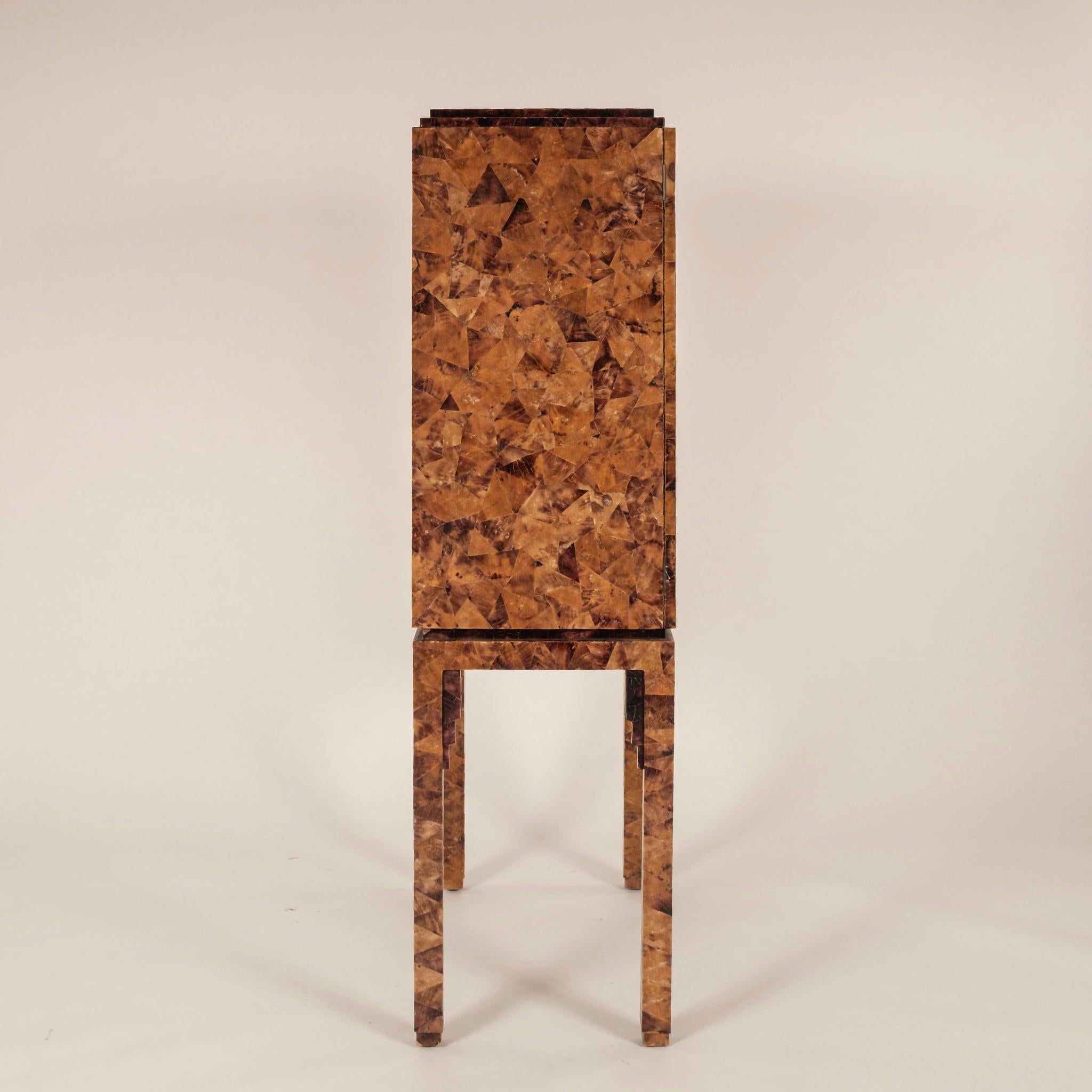 1970s Penshell Dry Bar Cabinet In Good Condition For Sale In Houston, TX