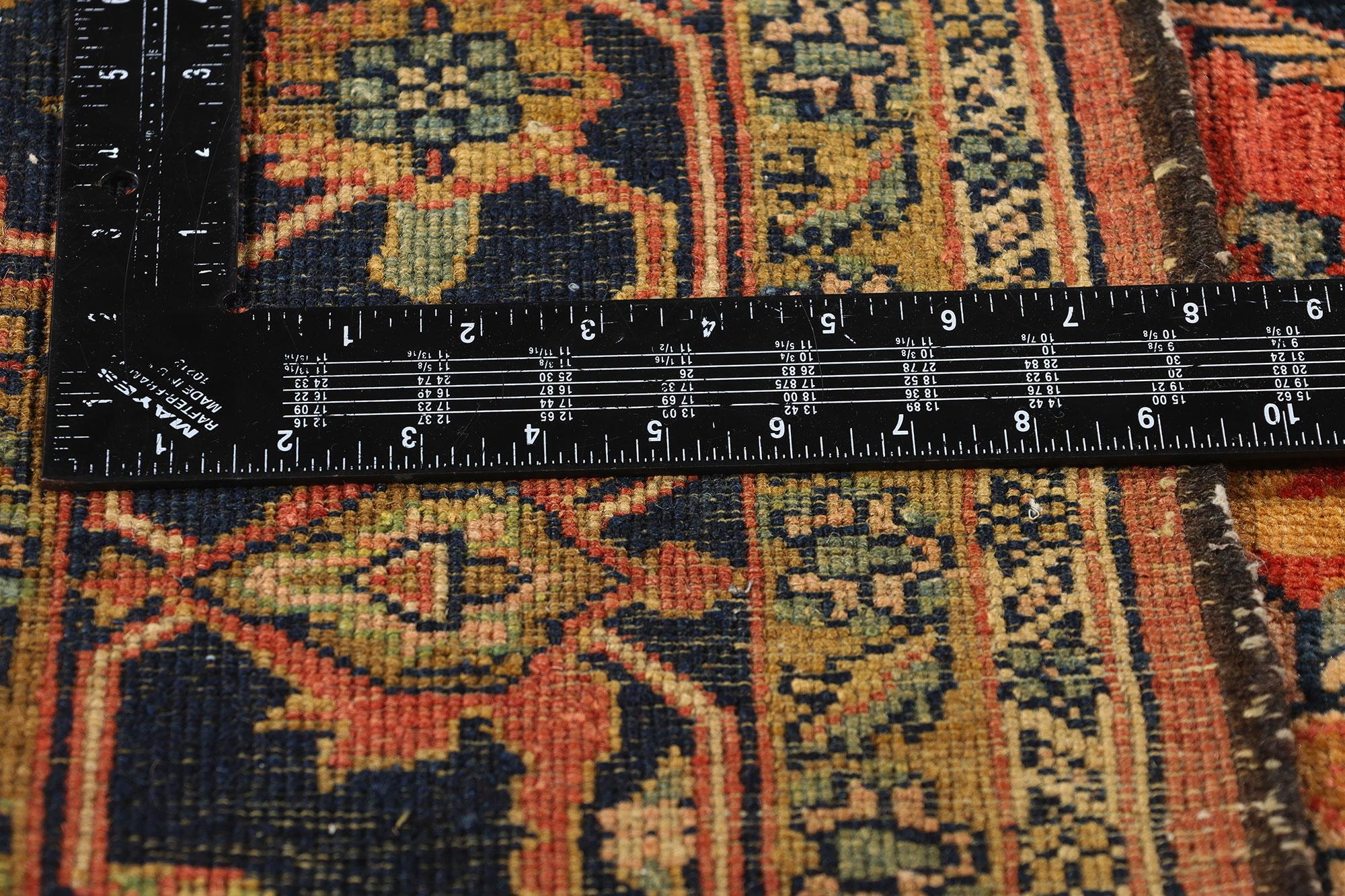 1970's  Persian Heriz Carpet with Traditional Modern Style For Sale 2