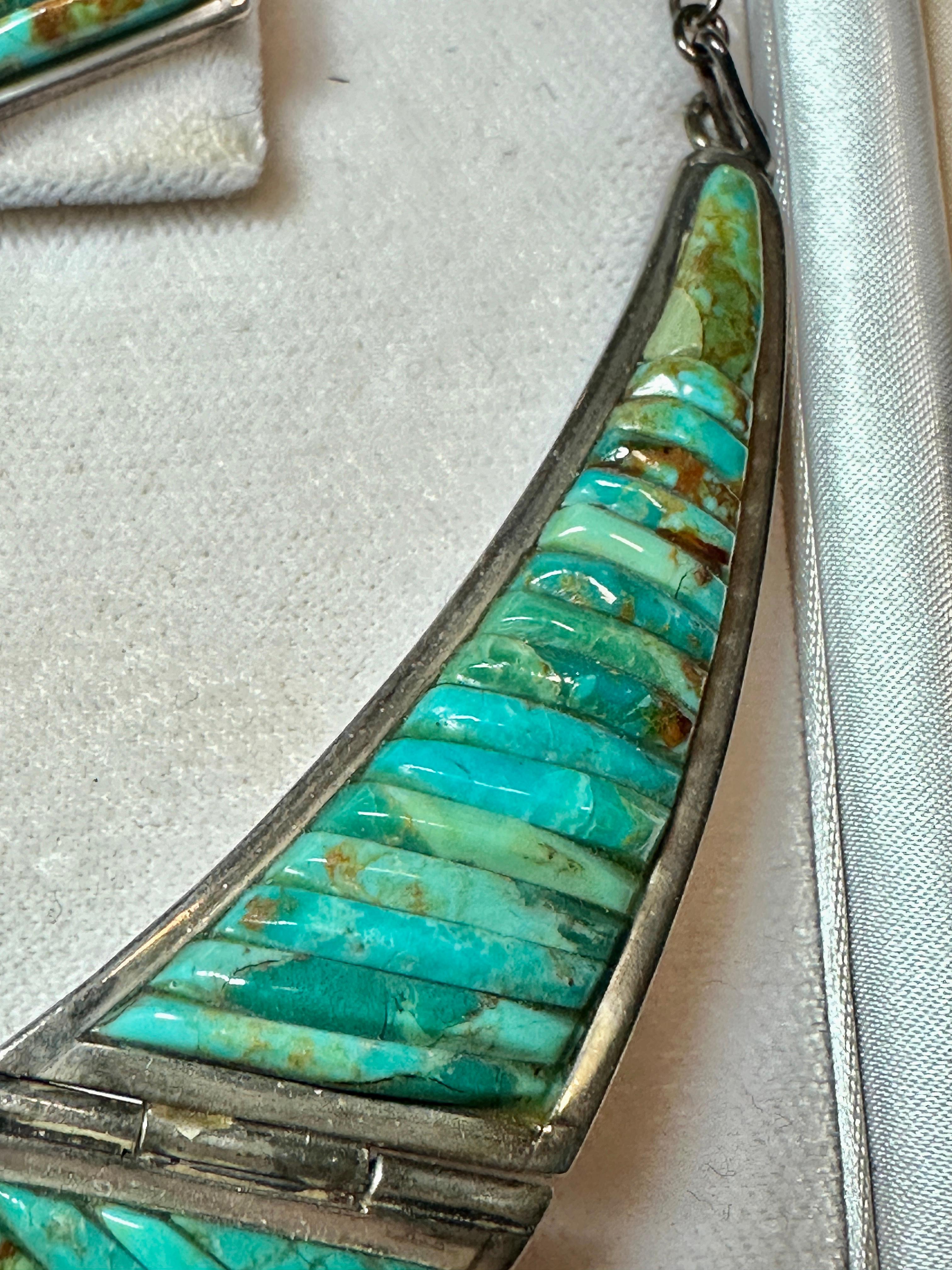 1970's Pete Sierra Navajo Navajo Sterling and Turquoise Necklace and Earrings en vente 6