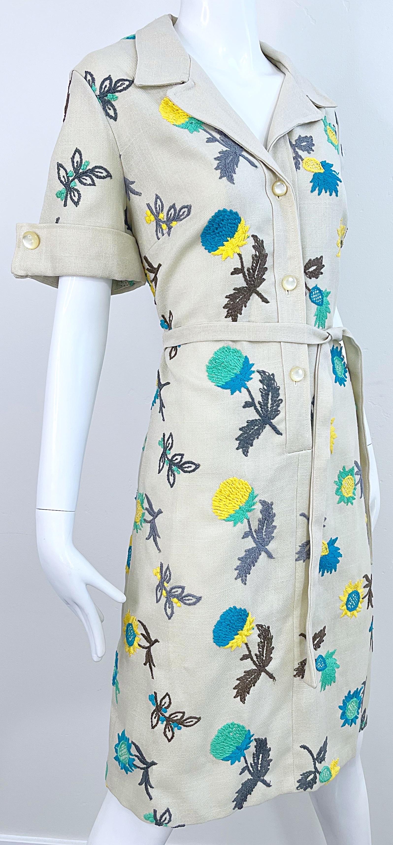 1970s Peter Stevens Irish Linen Embroidered Khaki Vintage 70s Shirt Dress For Sale 5