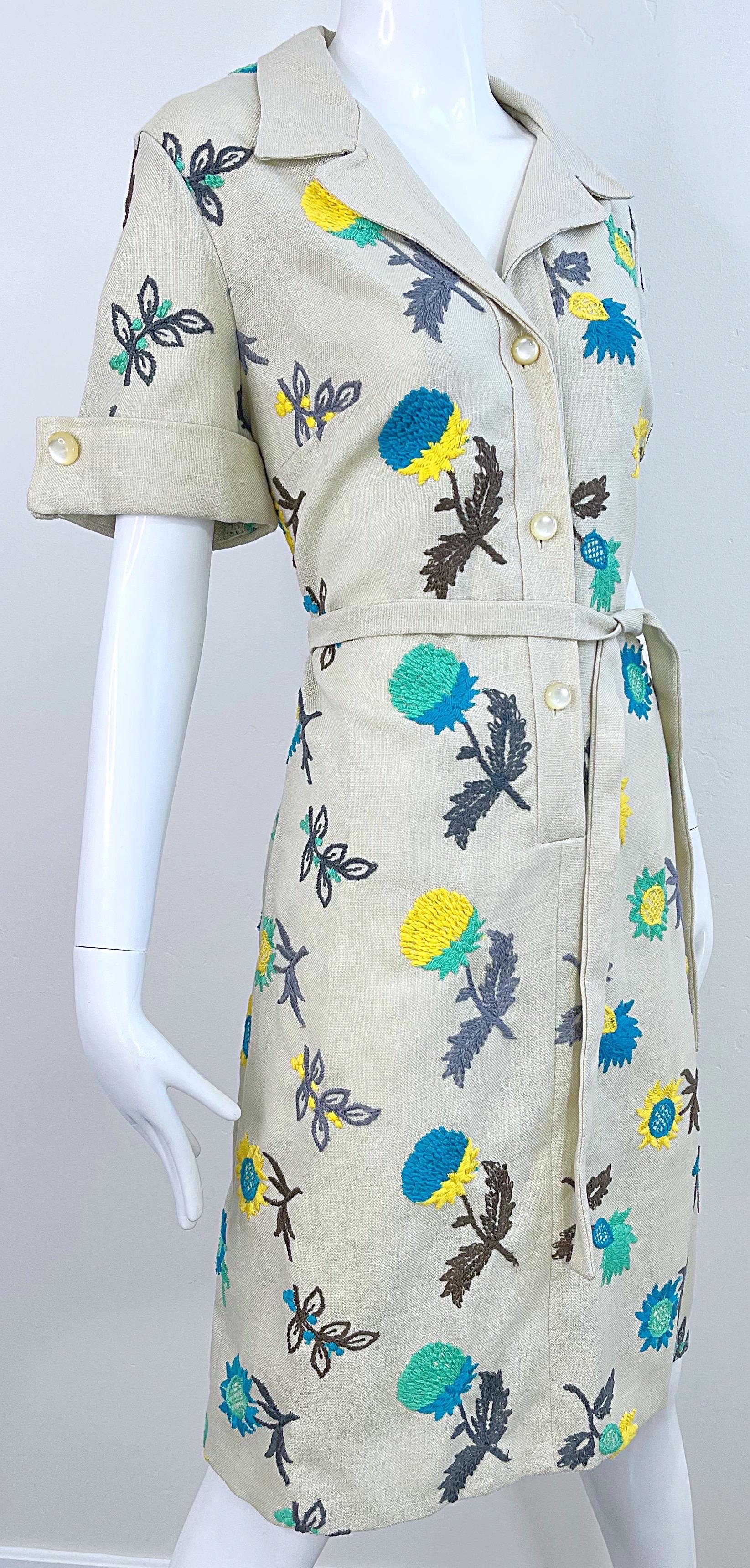 Women's 1970s Peter Stevens Irish Linen Embroidered Khaki Vintage 70s Shirt Dress For Sale