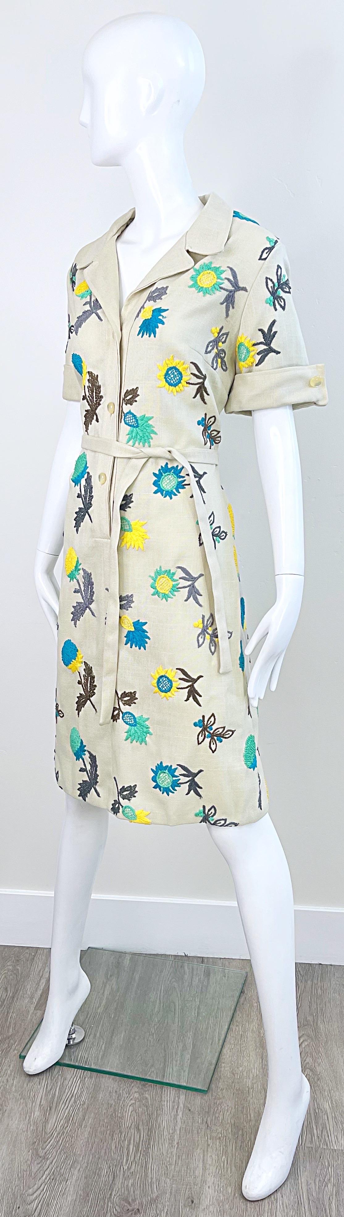1970s Peter Stevens Irish Linen Embroidered Khaki Vintage 70s Shirt Dress For Sale 3