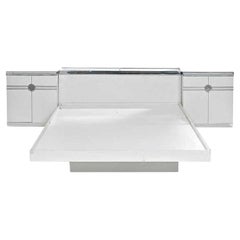 Pierre Cardin Art Deco Queen Size Bett mit Kopfteil und Plateaubett, 1970er Jahre