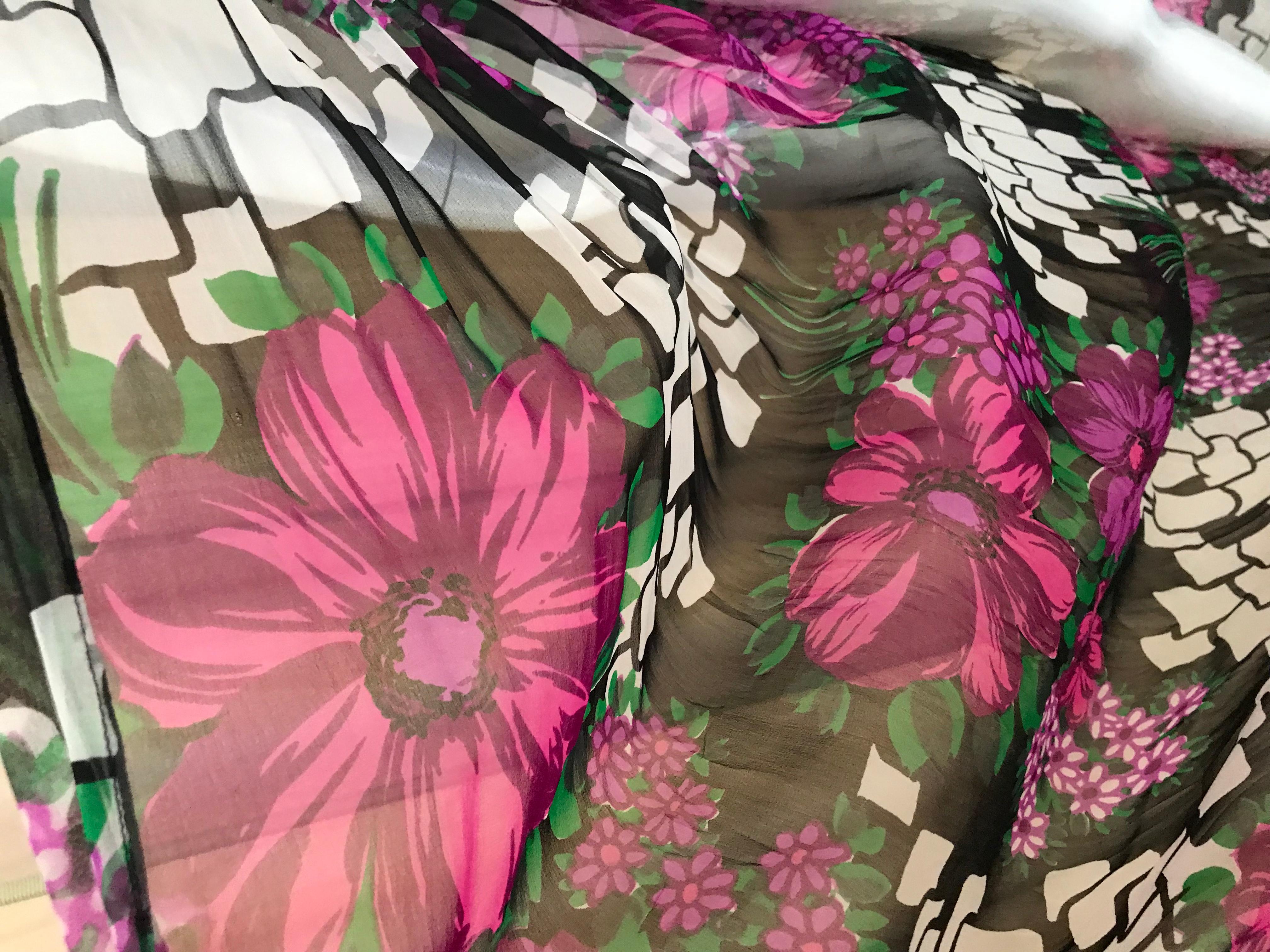 1970s Pierre Cardin Floral Print Halter Silk Vest Dress For Sale 2