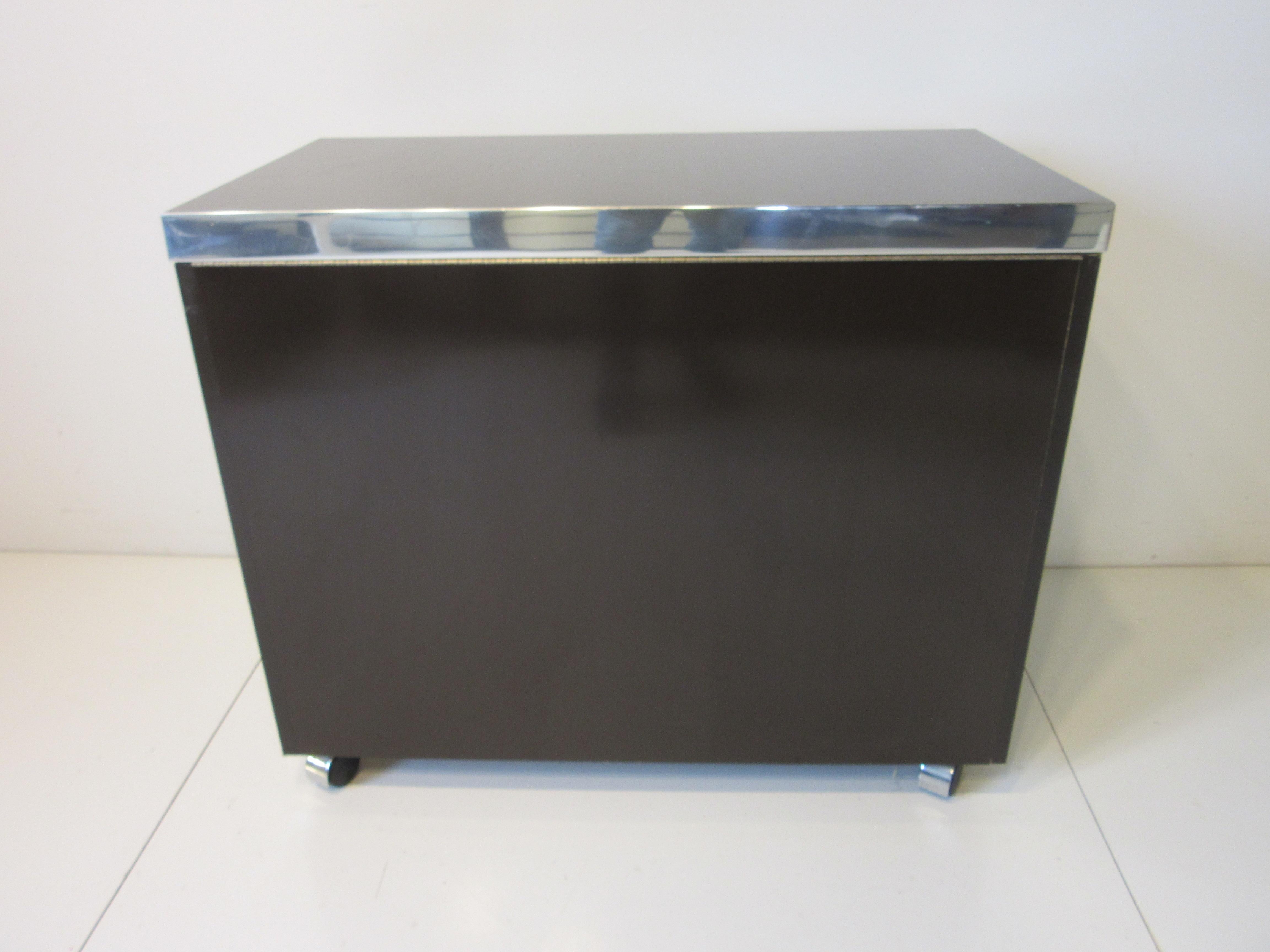 1970's Pierre Cardin Rolling Bar Cart 9