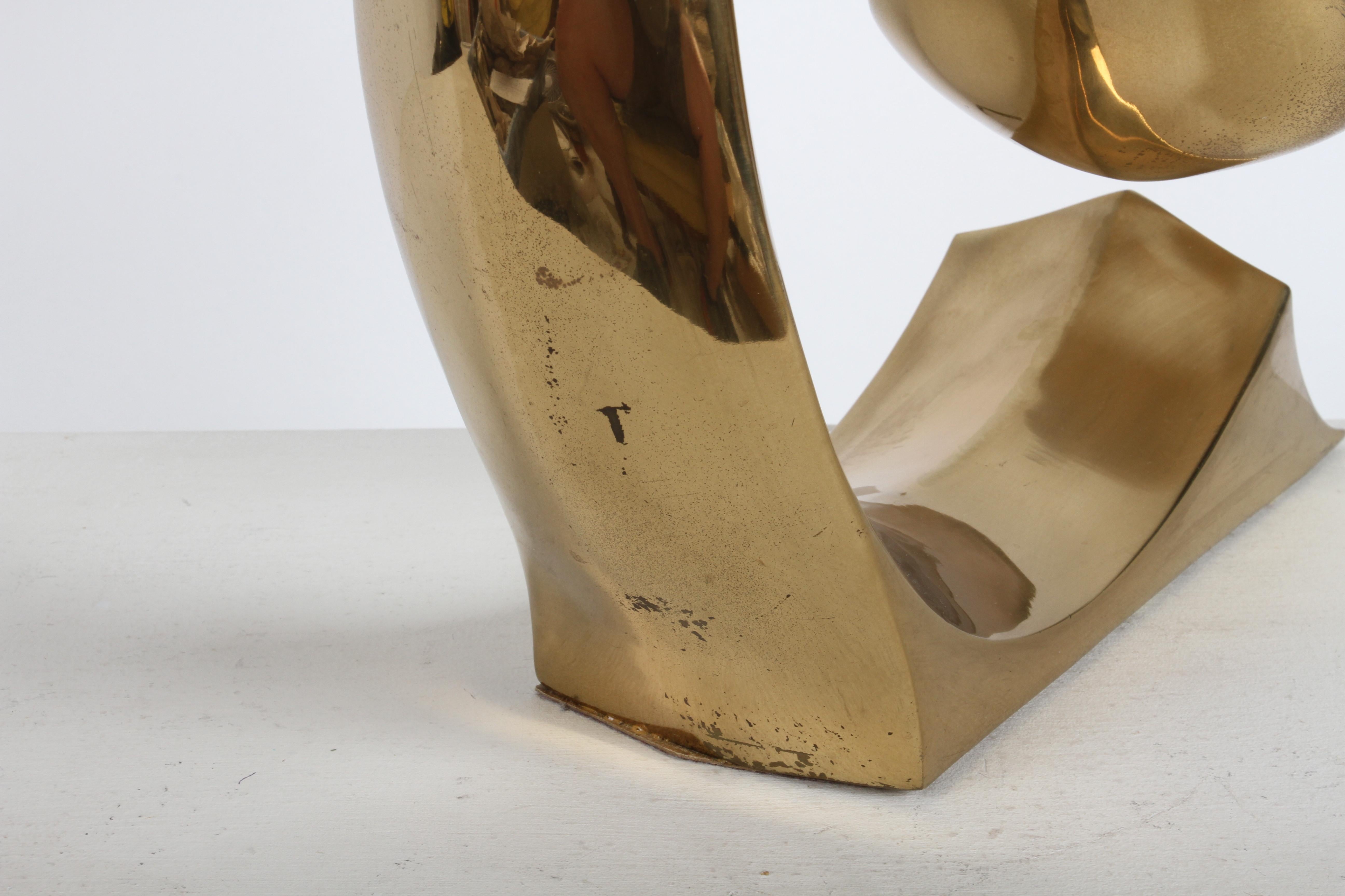 Lámpara de mesa Wave de latón con logotipo estilo Pierre Cardin de los años 70 por Erwin Lambeth en venta 1