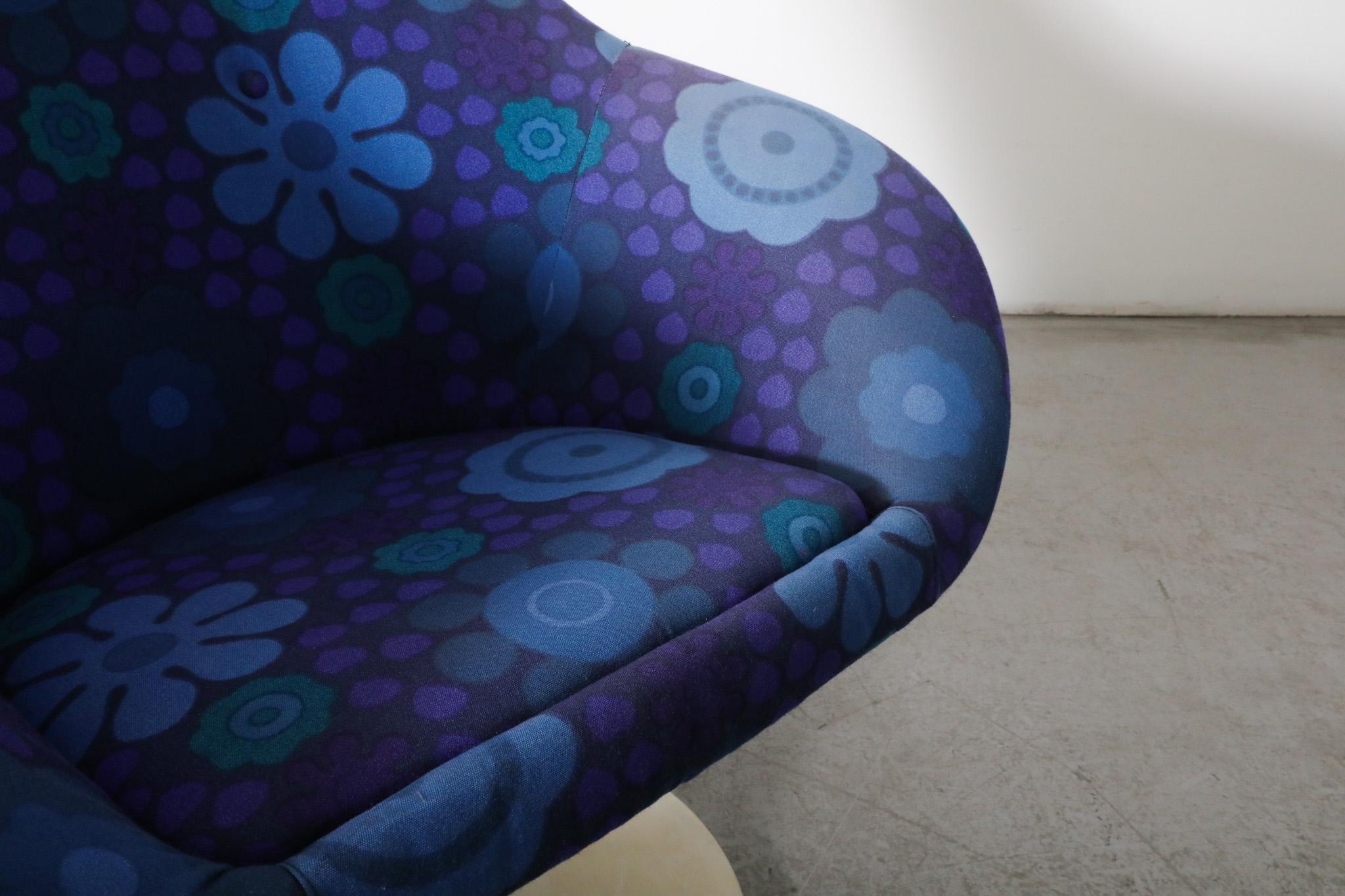 1970's Pierre Paulin Inspired Blue Flower Textile Tulip Swivel Chair by TopForm For Sale 3