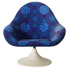 1970er Pierre Paulin inspirierter drehbarer Stuhl aus blauem Blumentextil mit Tulpen von TopForm